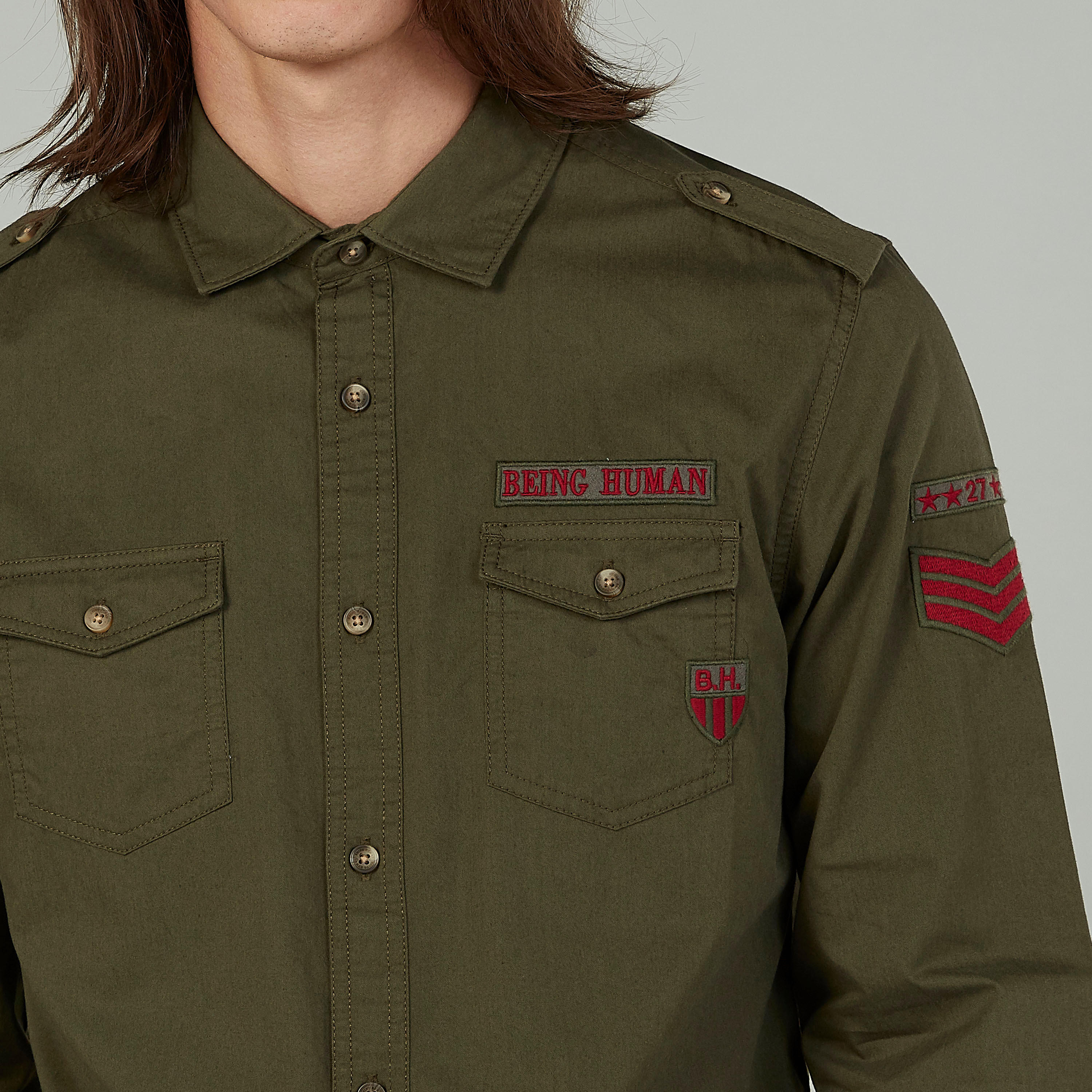 قميص بياقة عادية وتفاصيل مطرزة بيينج هيومان-men-clothing-shirts-image-3