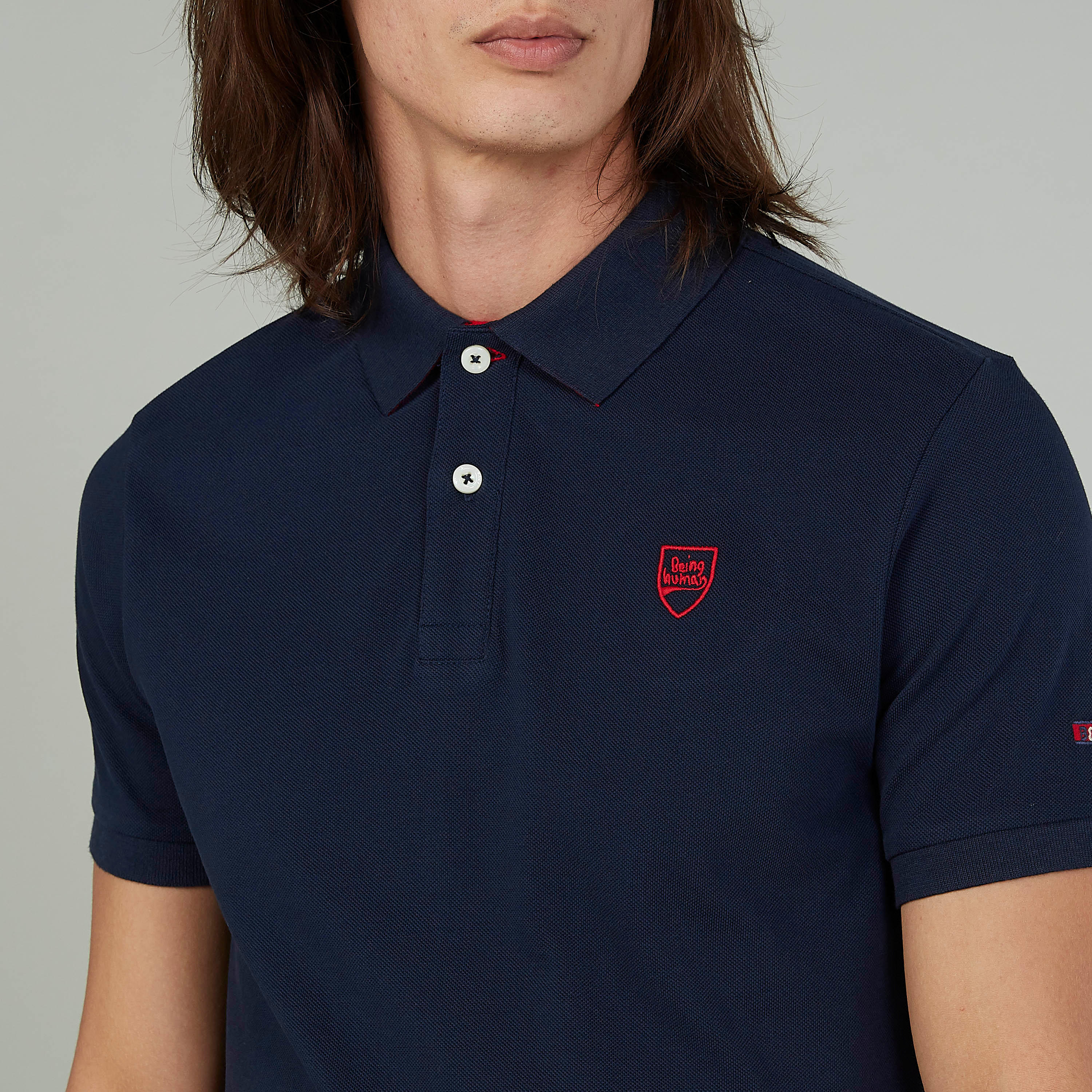 تيشيرت مطرّز بياقة بولو وأكمام قصيرة من بيينج هيومان-men-clothing-tshirtsandpolos-polos-image-3
