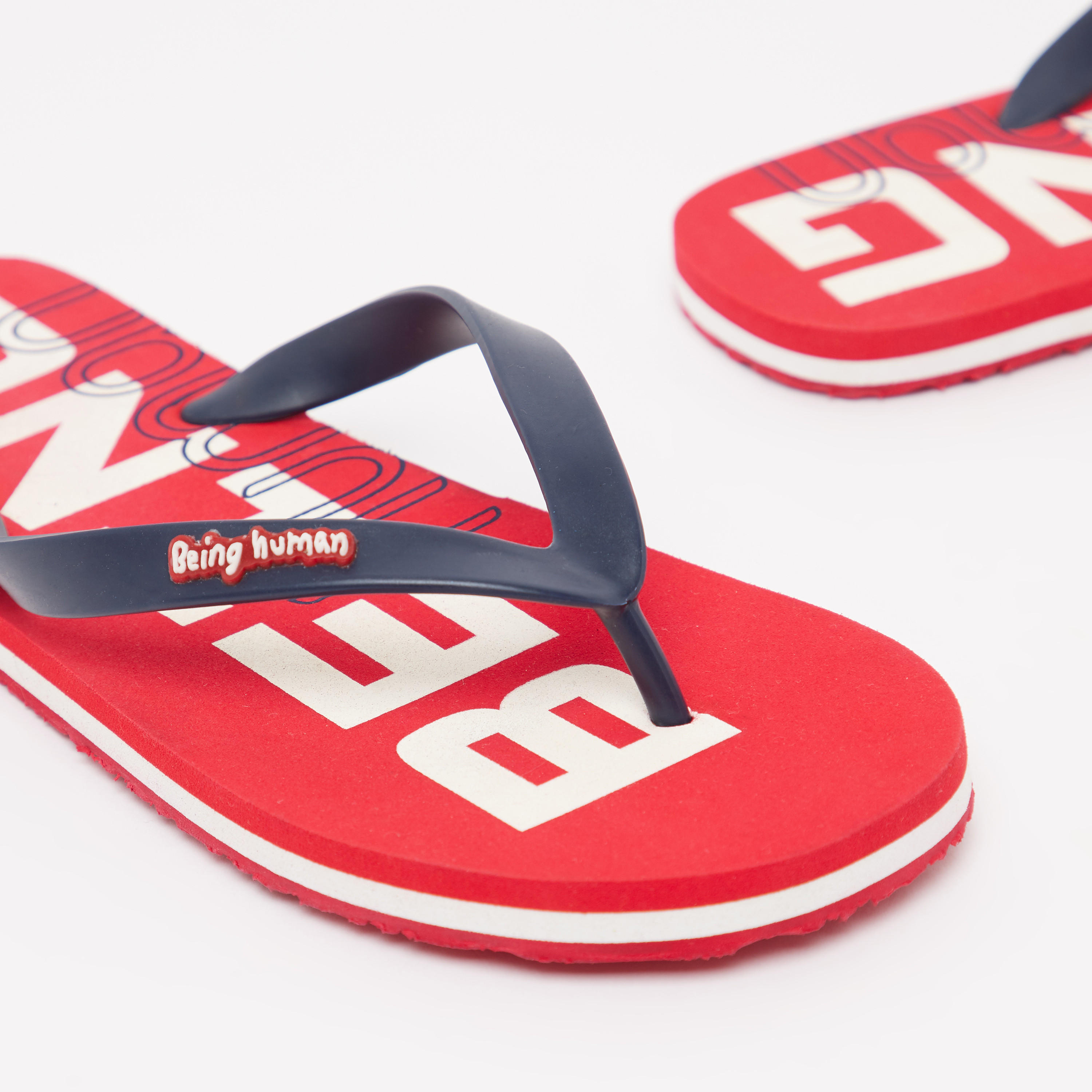 شبشب بفتحة إصبح بطبعات بينج هيومان-men-shoes-flipflopsandslides-image-1