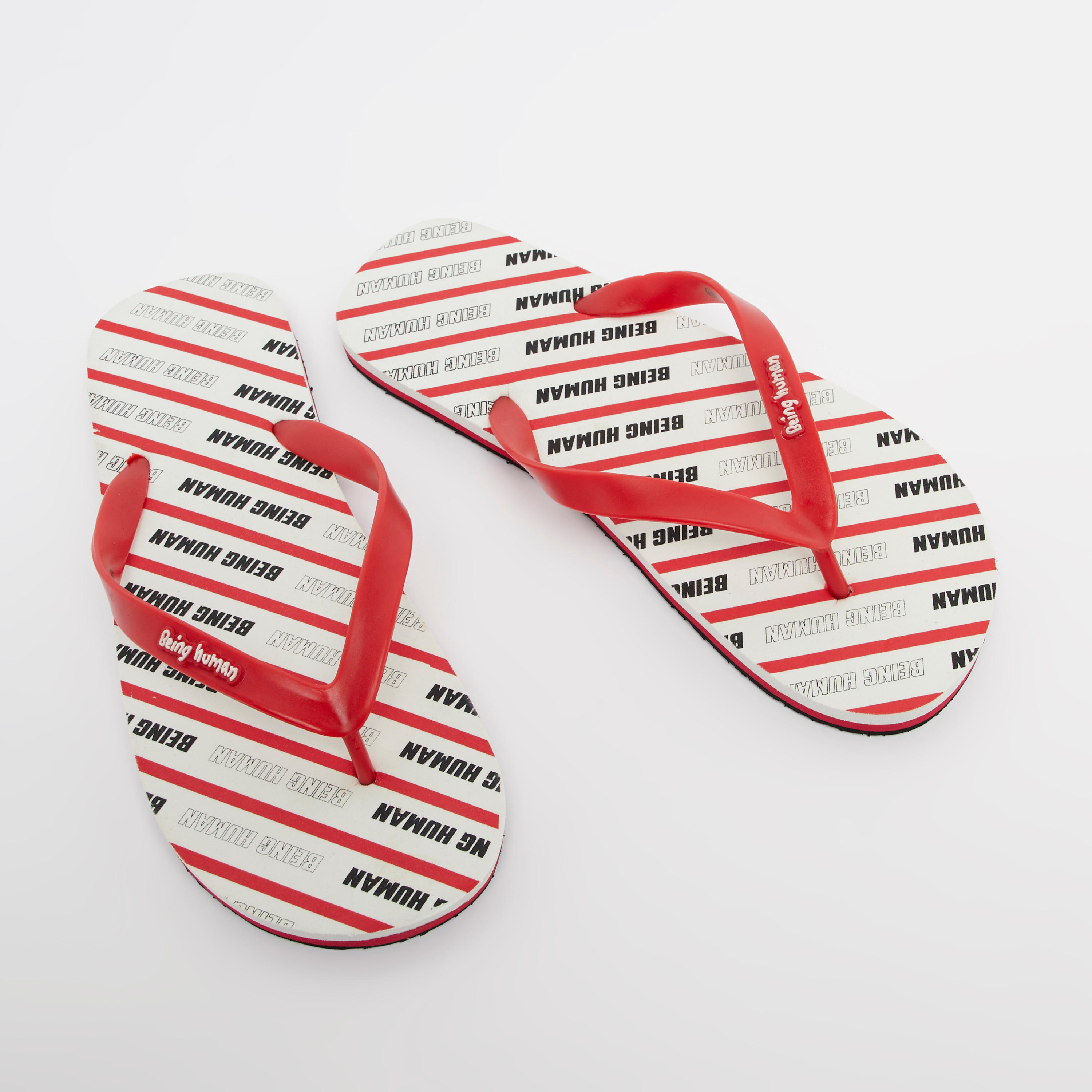 شبشب فليب فلوب بأحزمة بارزة الملمس وطبعات بيينج هيومان-men-shoes-flipflopsandslides-image-4