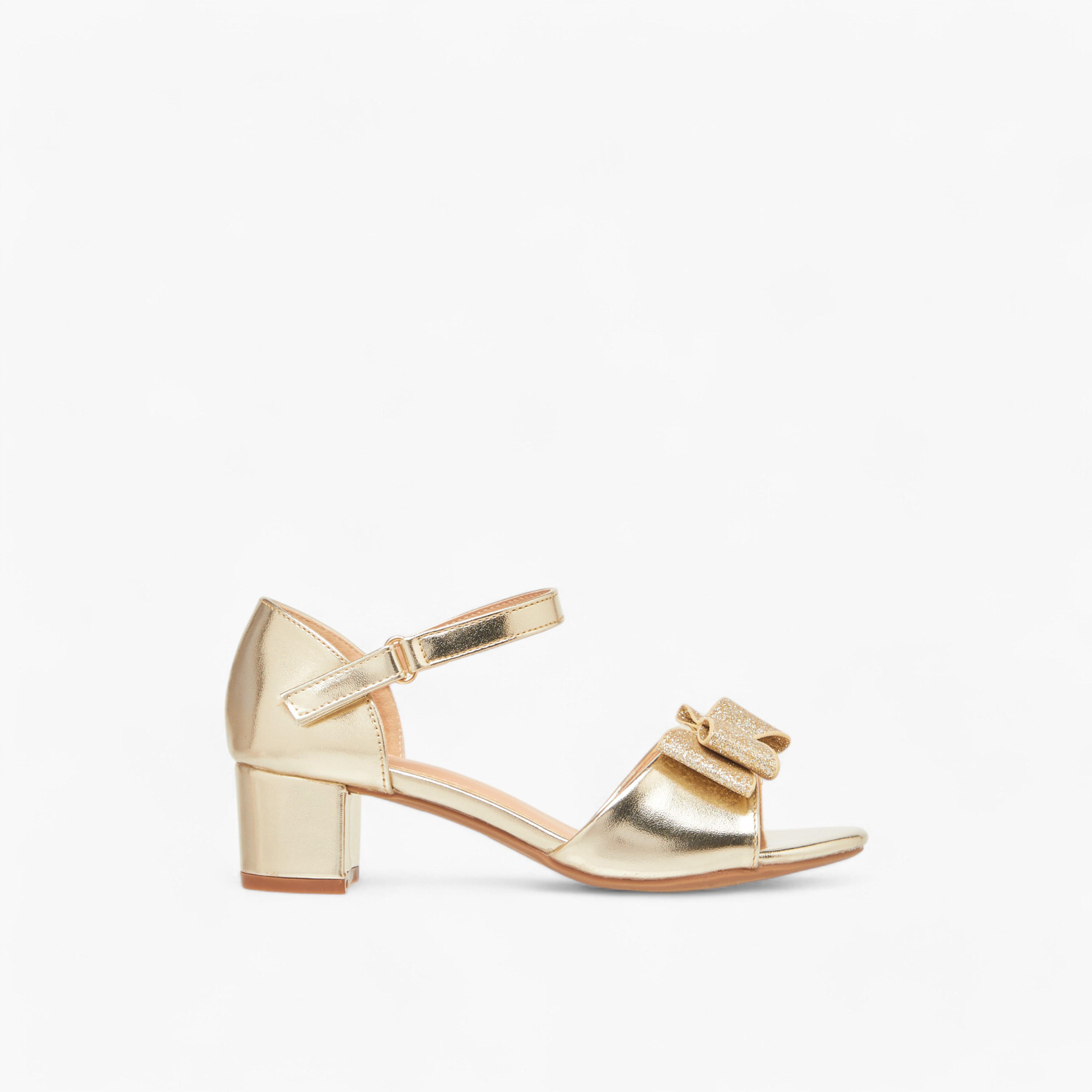 صندل بشريط إغلاق لاصق وزخرفة فيونكة من فلورا بيلا-girls-shoes-sandals-image-3