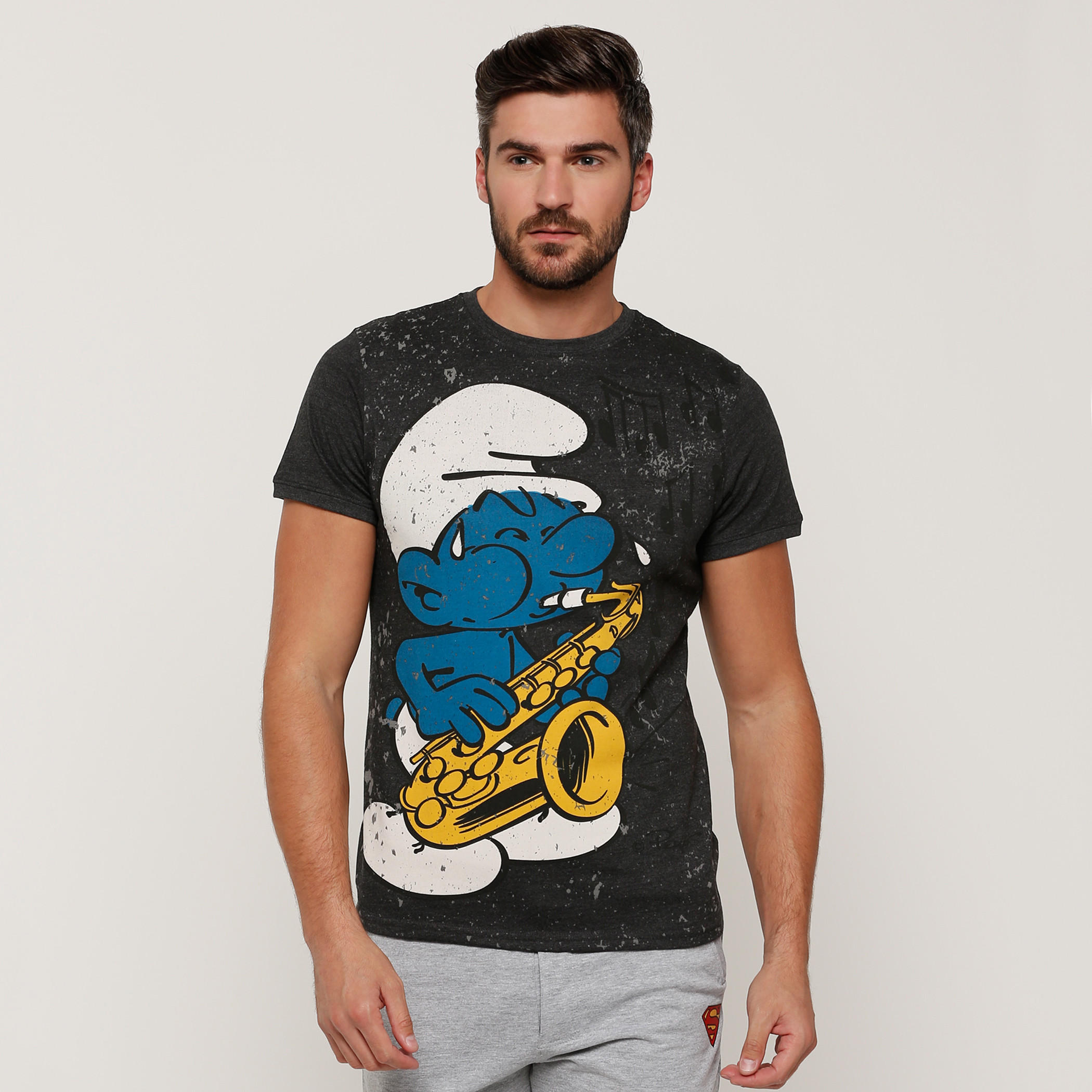 تيشيرت بياقة مستديرة وأكمام قصيرة مع طبعات السنافر-men-clothing-tshirtsandpolos-tshirts-image-1