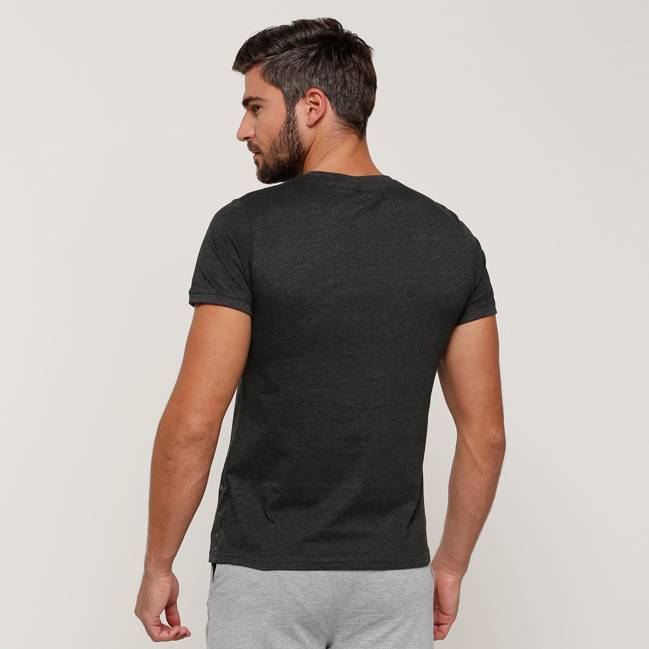 تيشيرت بياقة مستديرة وأكمام قصيرة مع طبعات السنافر-men-clothing-tshirtsandpolos-tshirts-image-2