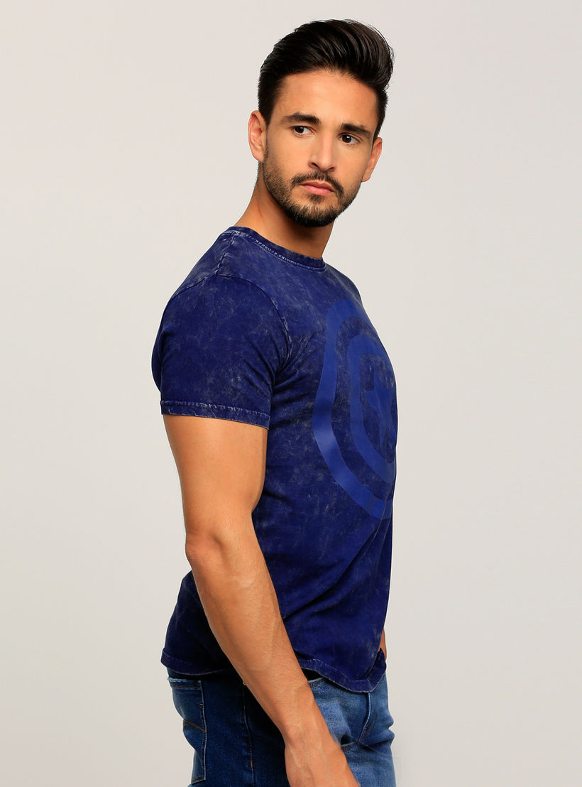 تيشيرت بياقة مستديرة وأكمام قصيرة وطبعات-men-clothing-tshirtsandpolos-tshirts-image-3
