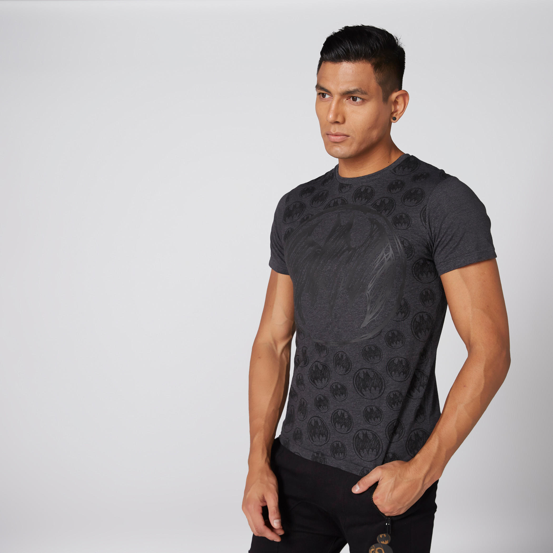 تيشيرت بأكمام قصيرة وياقة مستديرة بطبعات باتمان-men-clothing-tshirtsandpolos-tshirts-image-1