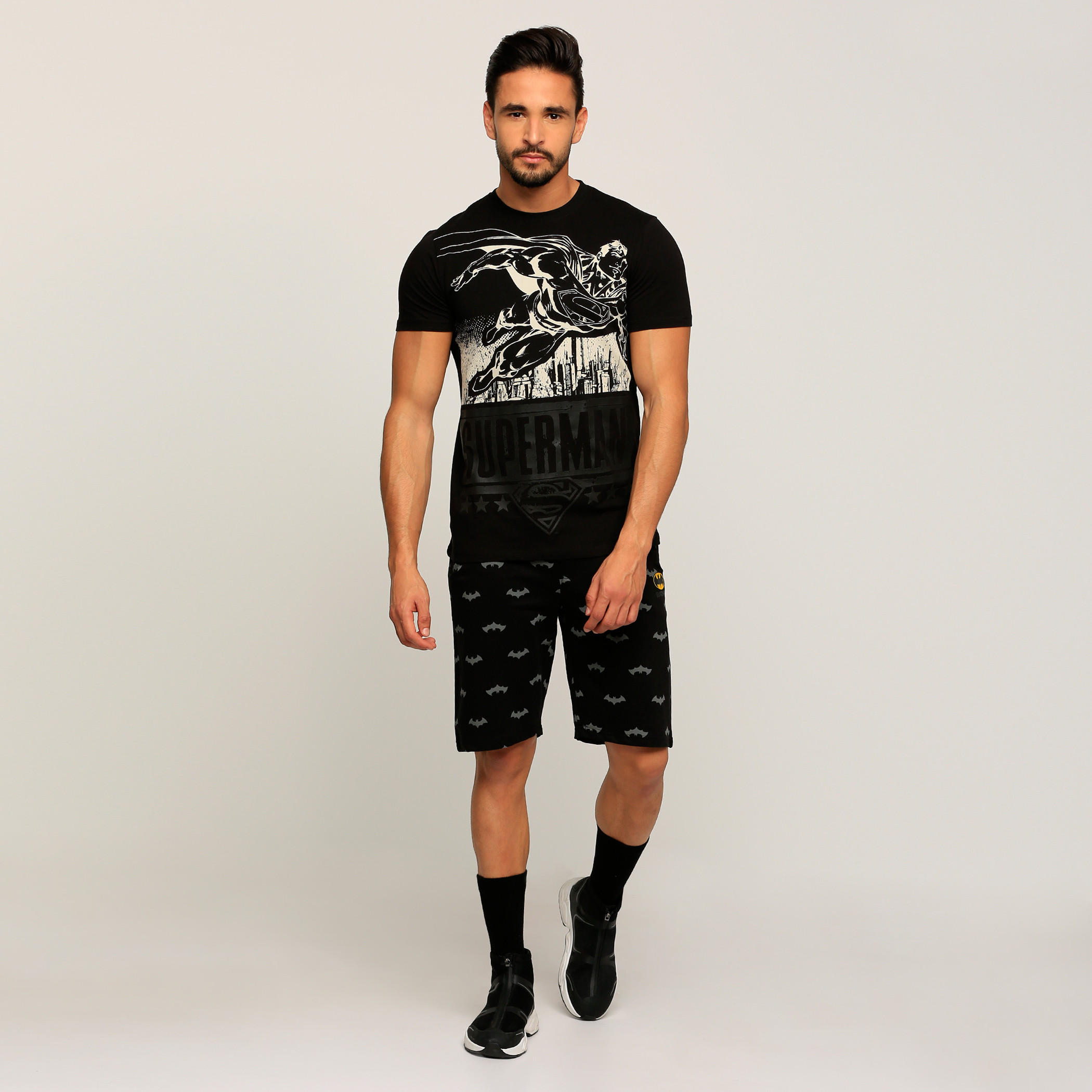 Batman Printed Shorts with Pocket Detail-men-clothing-bottoms-shorts-image-5