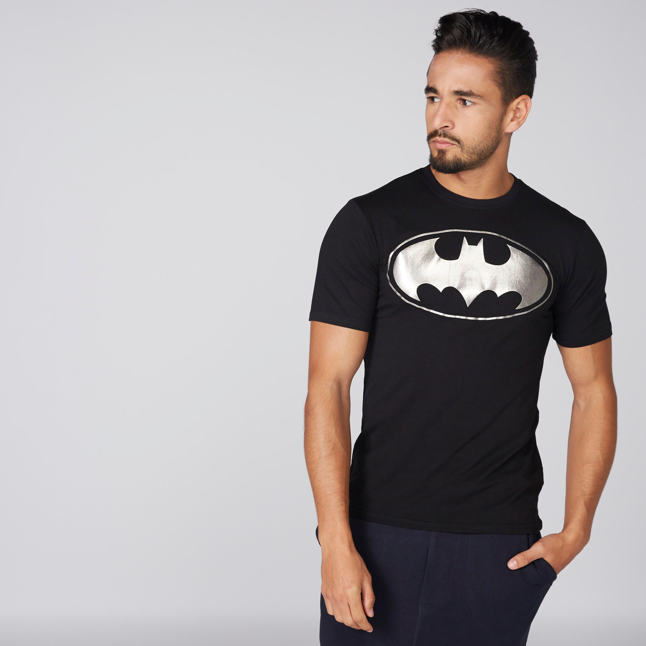 تيشيرت بأكمام قصيرة وياقة مستديرة وطبعات باتمان-men-clothing-tshirtsandpolos-tshirts-image-1