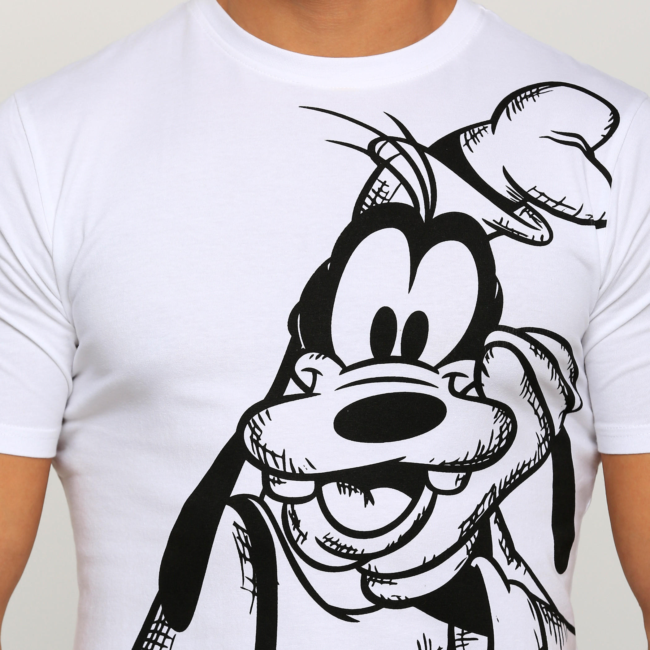 Goofy Printed Round Neck T-Shirt with Short Sleeves-men-clothing-tshirtsandpolos-tshirts-image-4