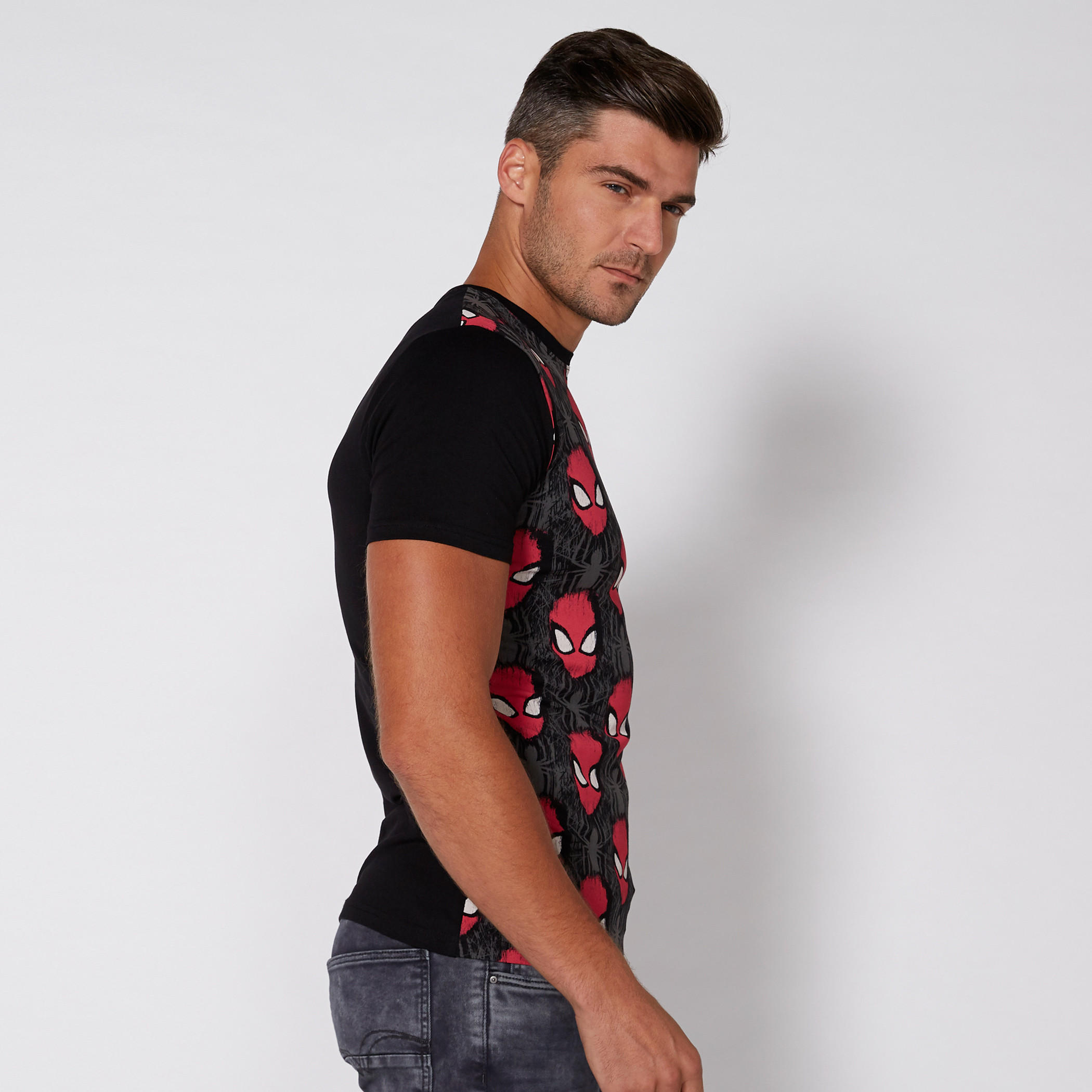 تيشيرت بياقة مستديرة وأكمام قصيرة مع طبعات سبايدر مان-men-clothing-tshirtsandpolos-tshirts-image-2