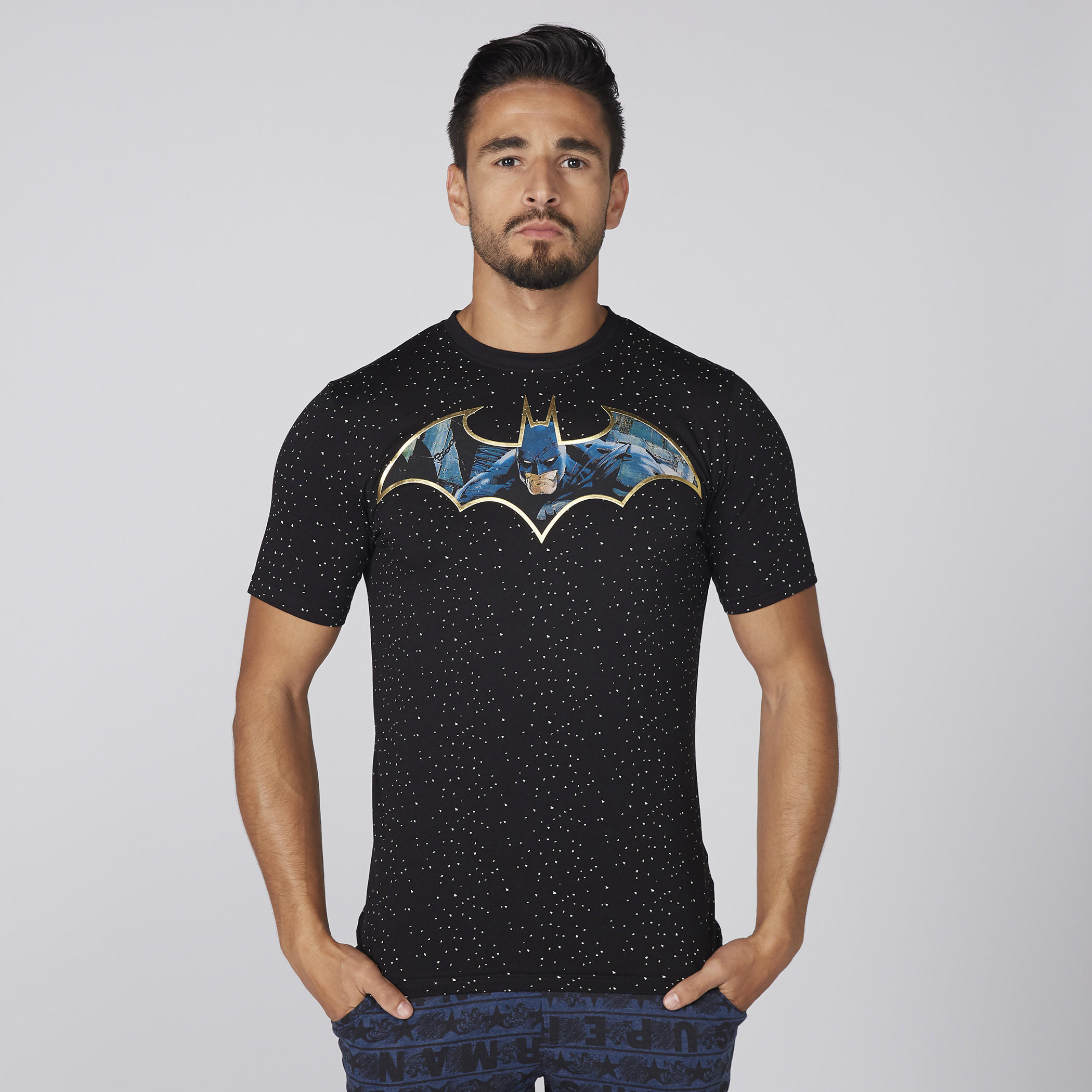 تيشيرت بأكمام قصيرة وياقة مستديرة وطبعات باتمان-men-clothing-tshirtsandpolos-tshirts-image-1