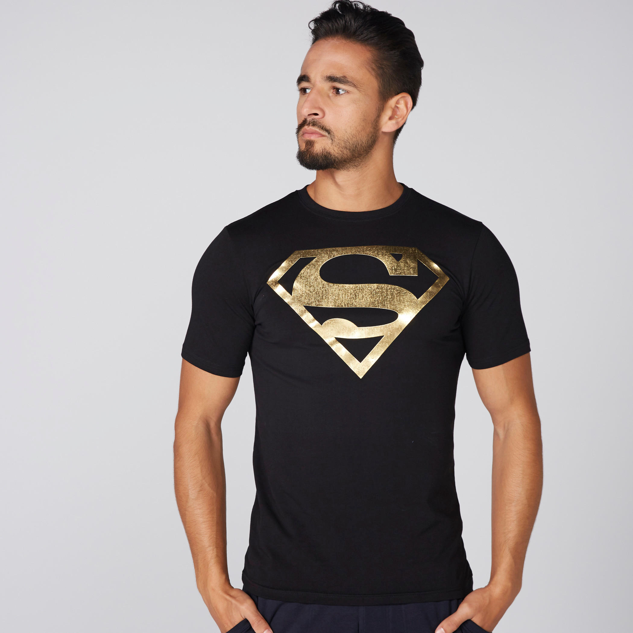 تيشيرت بياقة مستديرة وأكمام قصيرة وطبعات سوبرمان-men-clothing-tshirtsandpolos-tshirts-image-1