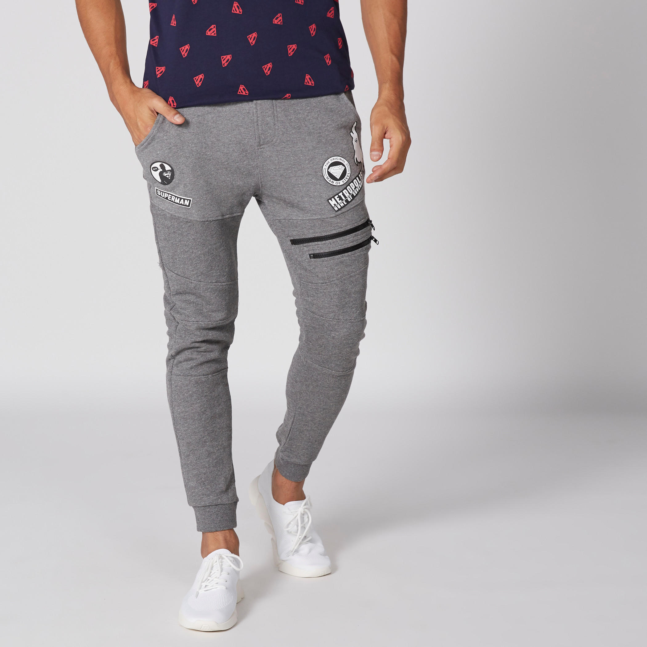 بنطال رياضي طويل بخصر مطاطي مزيّن بنقوش سوبرمان-men-clothing-bottoms-joggers-image-2
