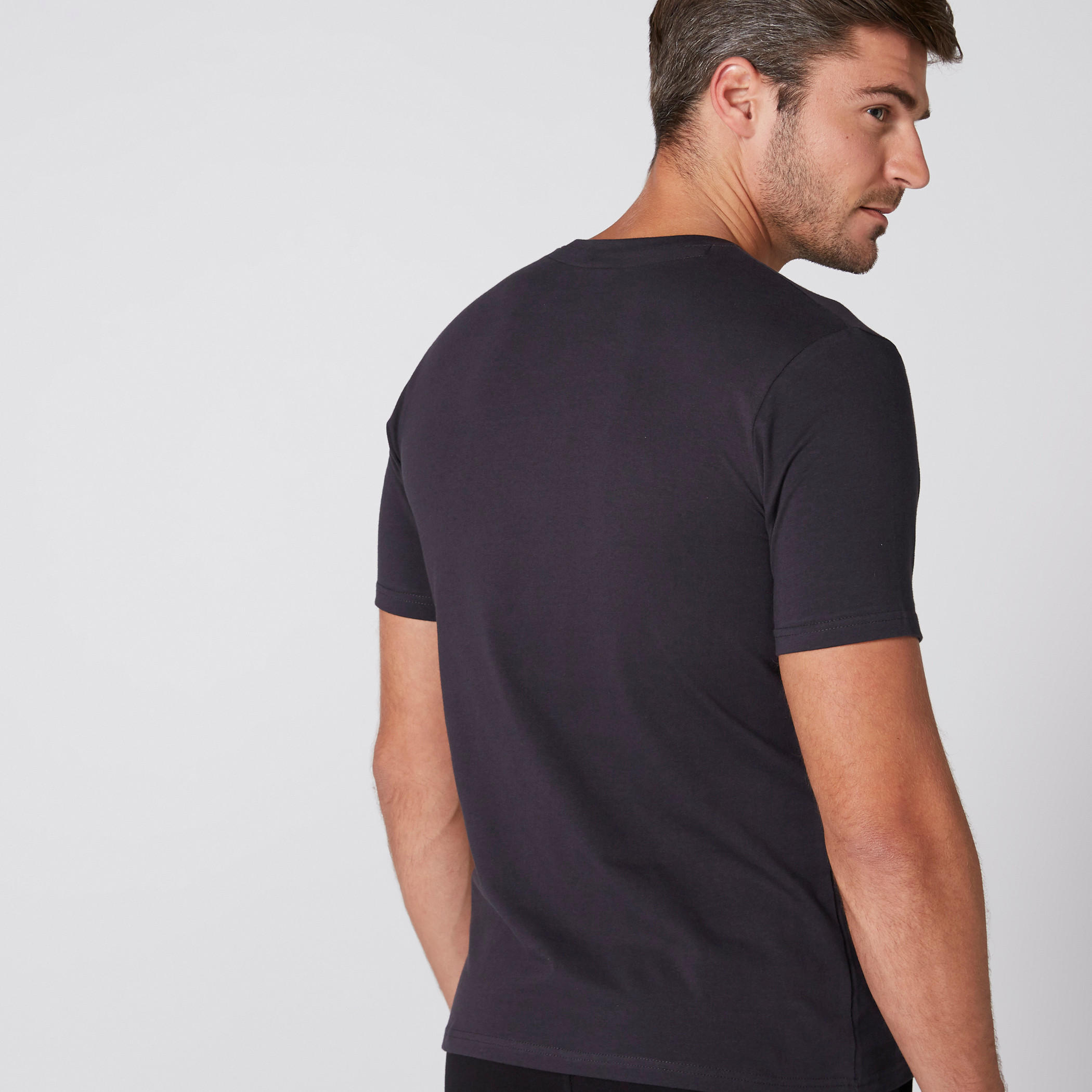 تيشيرت بياقة مستديرة وأكمام قصيرة وطبعات ذا فلينتستونز-men-clothing-tshirtsandpolos-tshirts-image-2