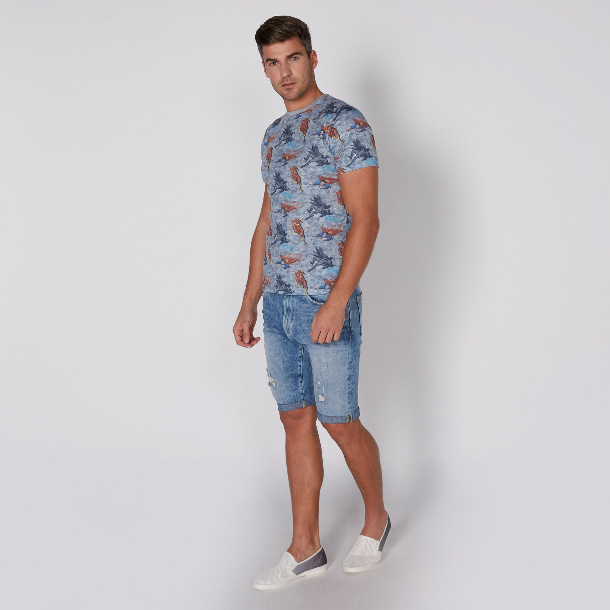 Superhero Printed T-Shirt with Round Neck and Short Sleeves-men-clothing-tshirtsandpolos-tshirts-image-2