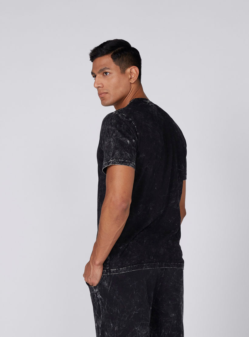 تيشيرت بياقة مستديرة وأكمام قصيرة وطبعات سوبرمان-men-clothing-tshirtsandpolos-tshirts-image-3