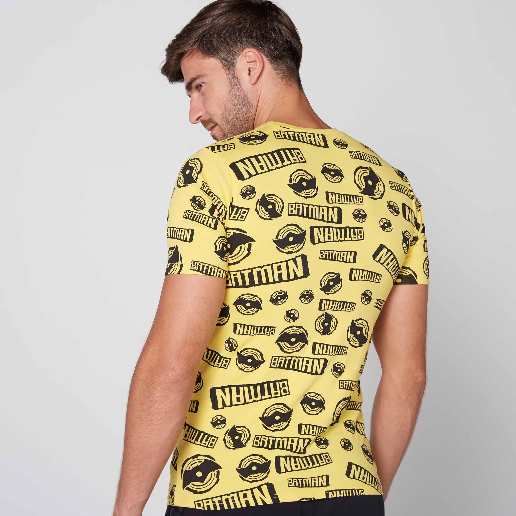 تيشيرت بياقة مستديرة وأكمام قصيرة وطبعات باتمان-men-clothing-tshirtsandpolos-tshirts-image-2