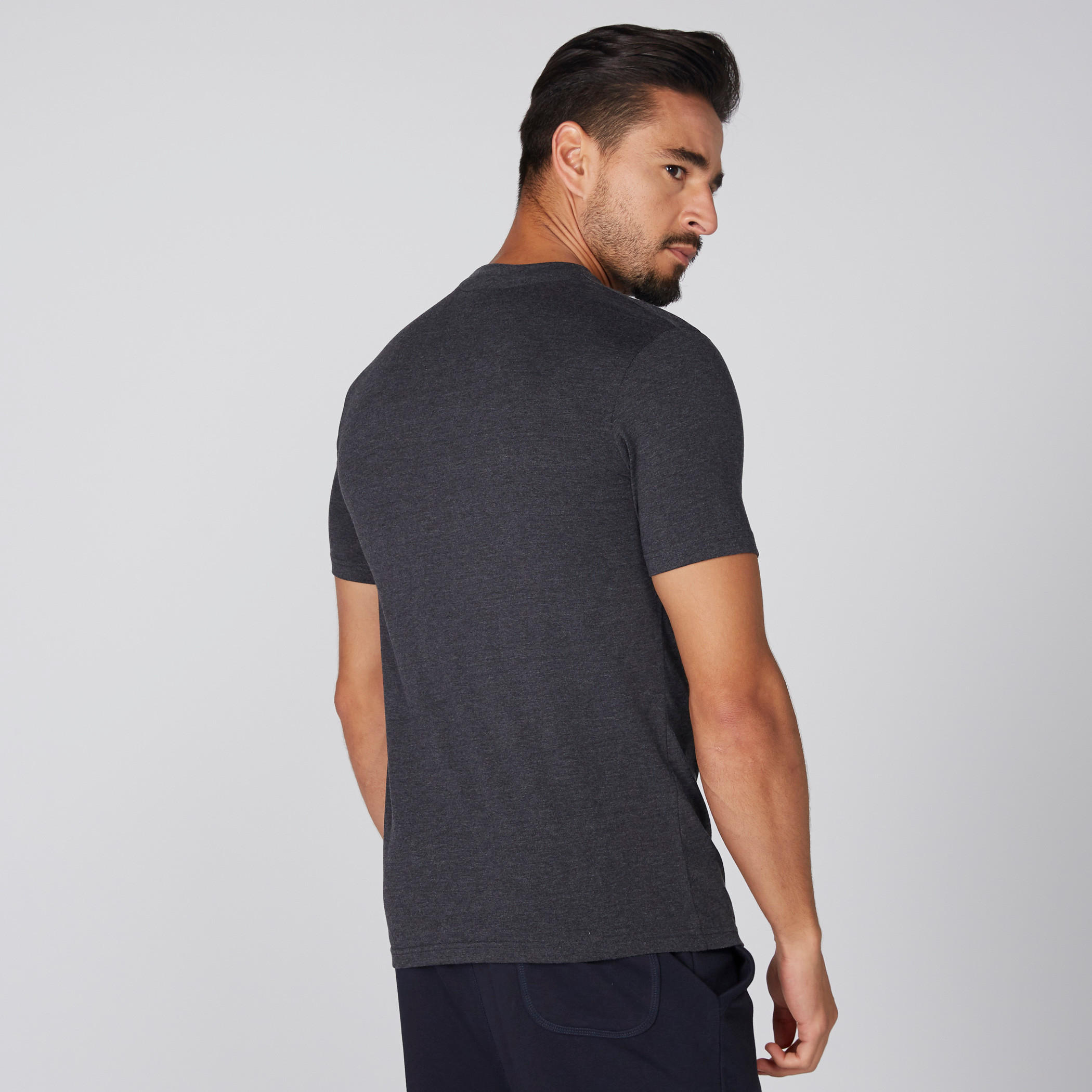 تيشيرت بأكمام قصيرة وياقة مستديرة وطبعات باتمان-men-clothing-tshirtsandpolos-tshirts-image-2