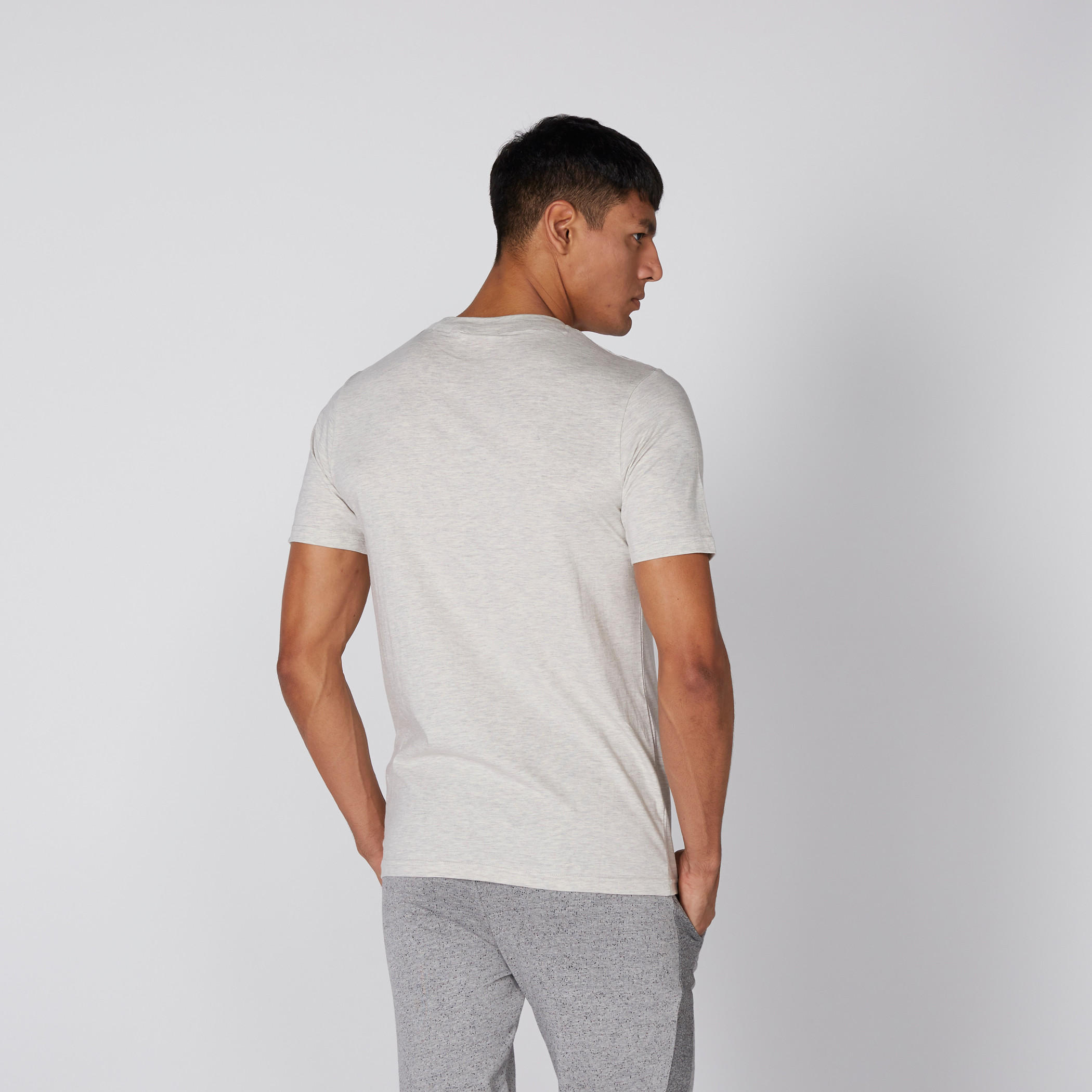 تيشيرت بأكمام قصيرة وطبعات كابتن أمريكا-men-clothing-tshirtsandpolos-tshirts-image-2