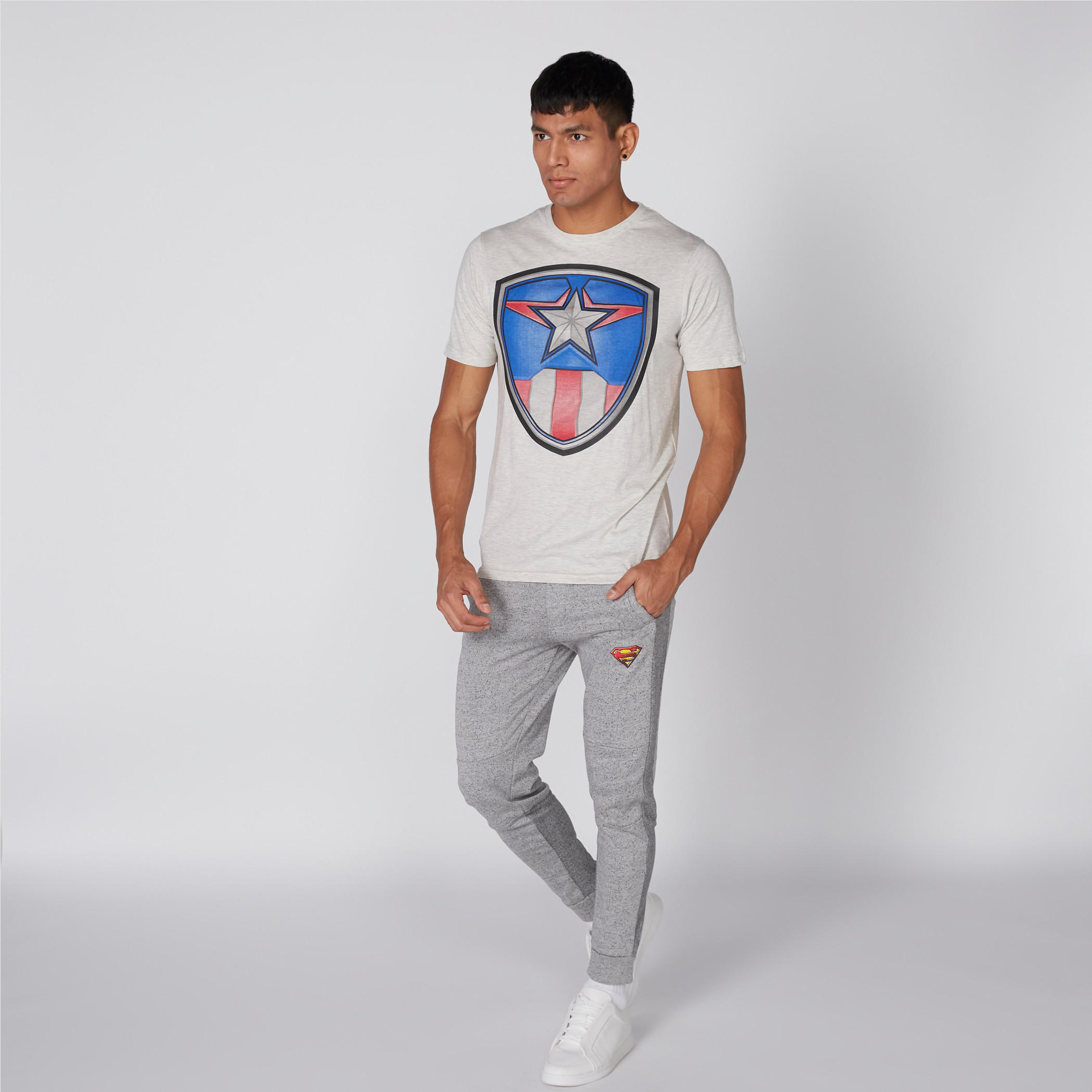 تيشيرت بأكمام قصيرة وطبعات كابتن أمريكا-men-clothing-tshirtsandpolos-tshirts-image-3
