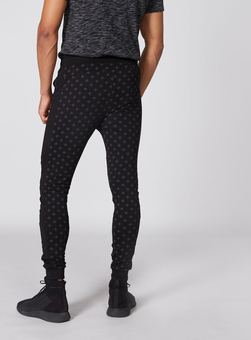بنطال رياضي بخصر مطّاطي وطبعات كابتن أمريكا-men-clothing-bottoms-joggers-image-2