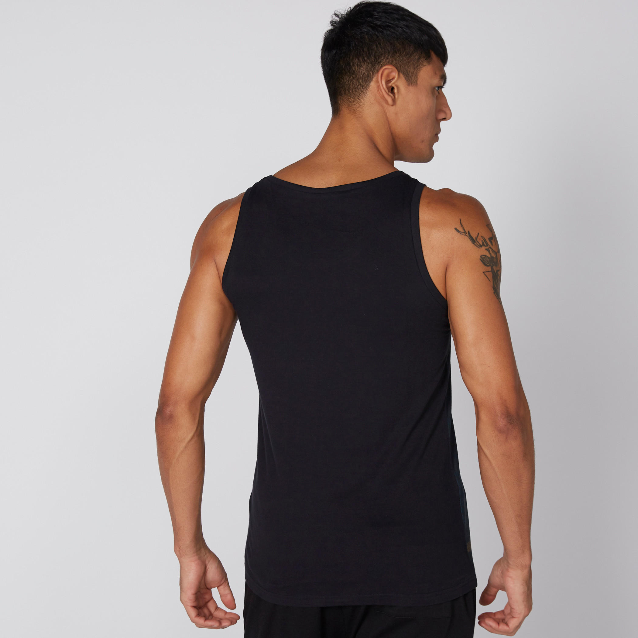 سترة فيست بياقة مستديرة وطبعات سوبرمان-men-clothing-tshirtsandpolos-vests-image-2
