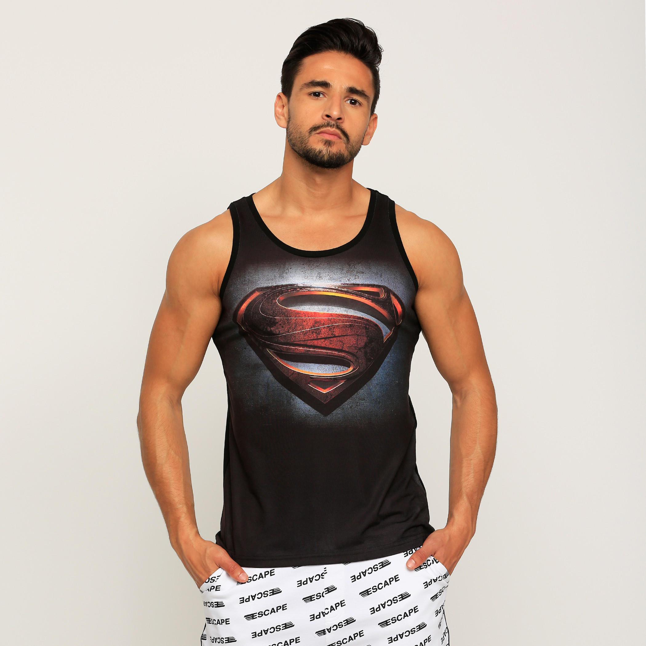 سترة فيست دون أكمام بياقة مستديرة وطبعات سوبر مان-men-clothing-tshirtsandpolos-vests-image-1