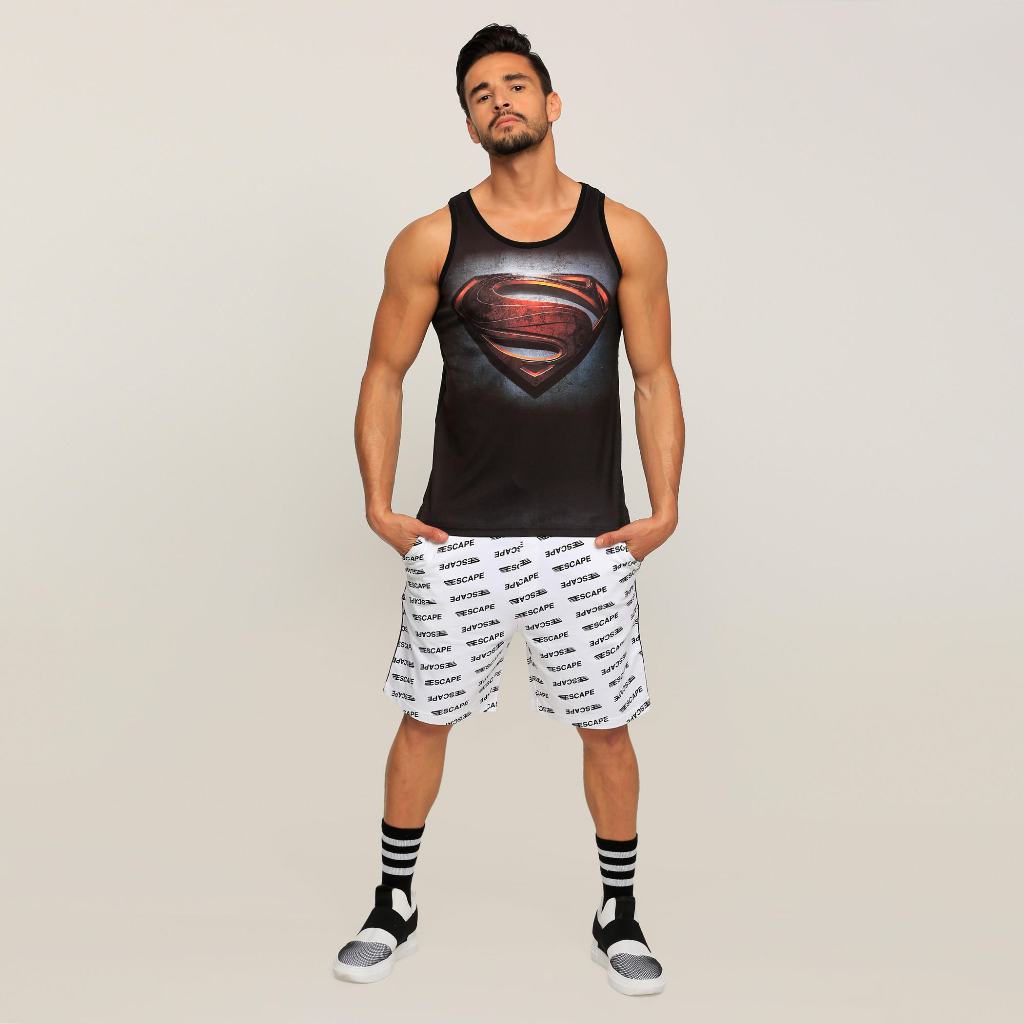 سترة فيست دون أكمام بياقة مستديرة وطبعات سوبر مان-men-clothing-tshirtsandpolos-vests-image-5