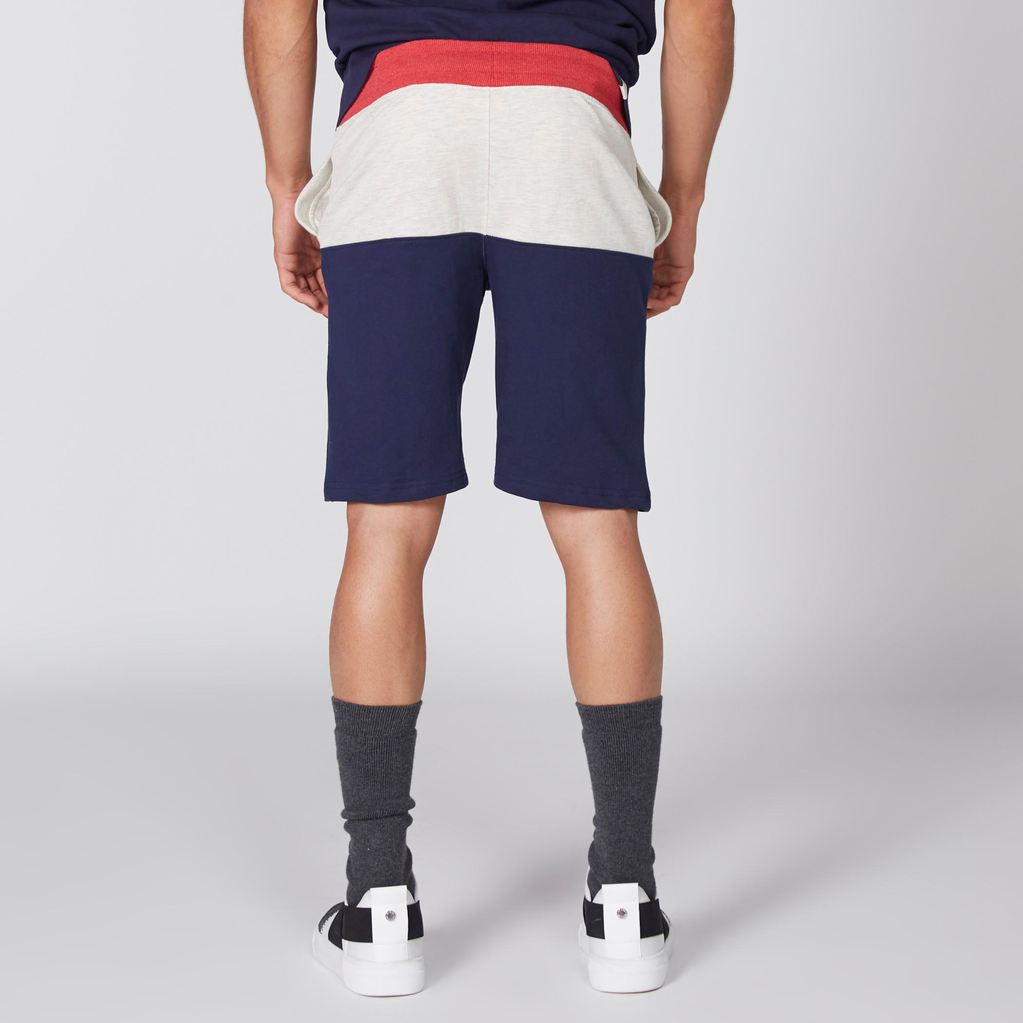 شورت بخصر مطّاطي وطبعات كابتن أمريكا-men-clothing-bottoms-shorts-image-5