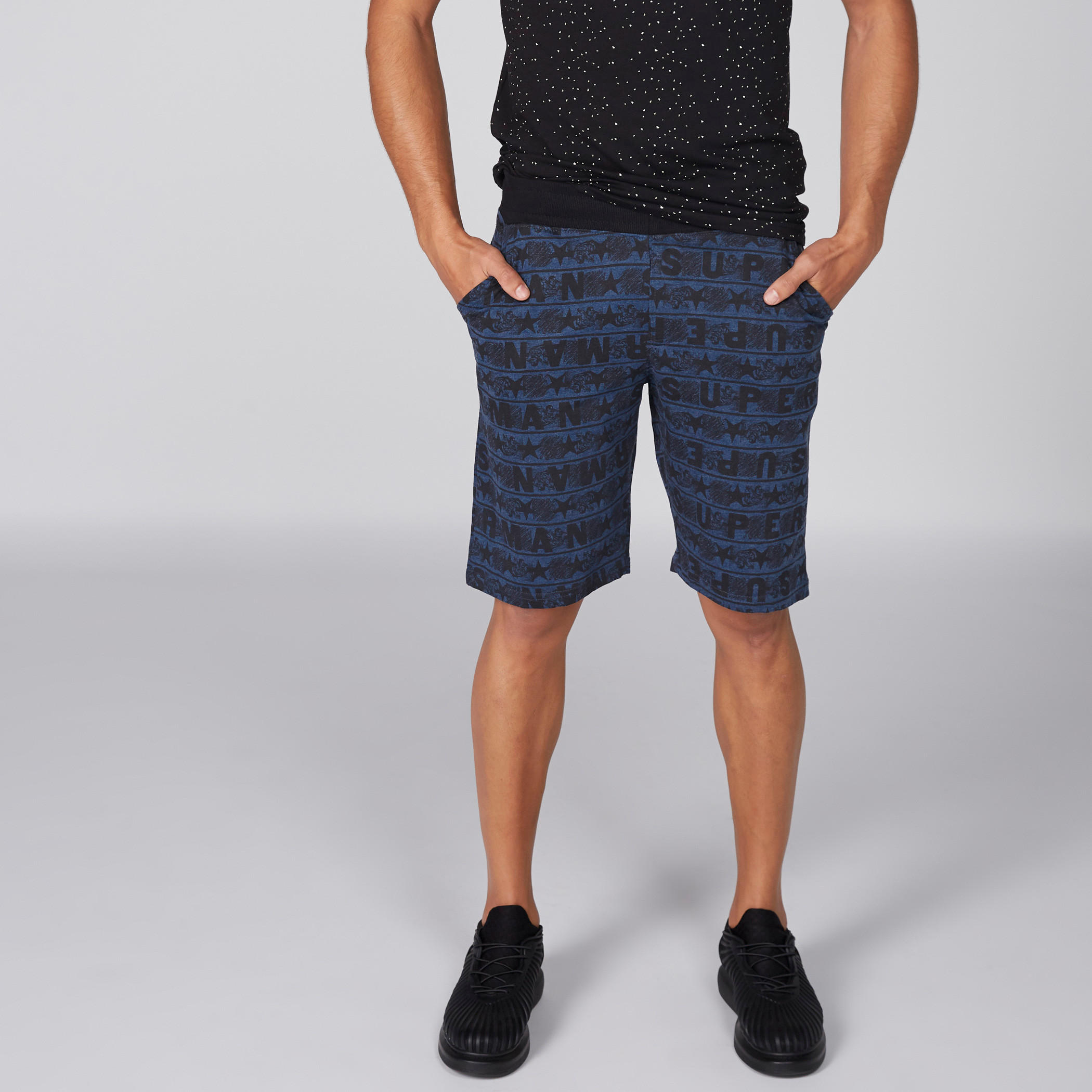 شورت بخصر مطّاطي وطبعات-men-clothing-bottoms-shorts-image-1