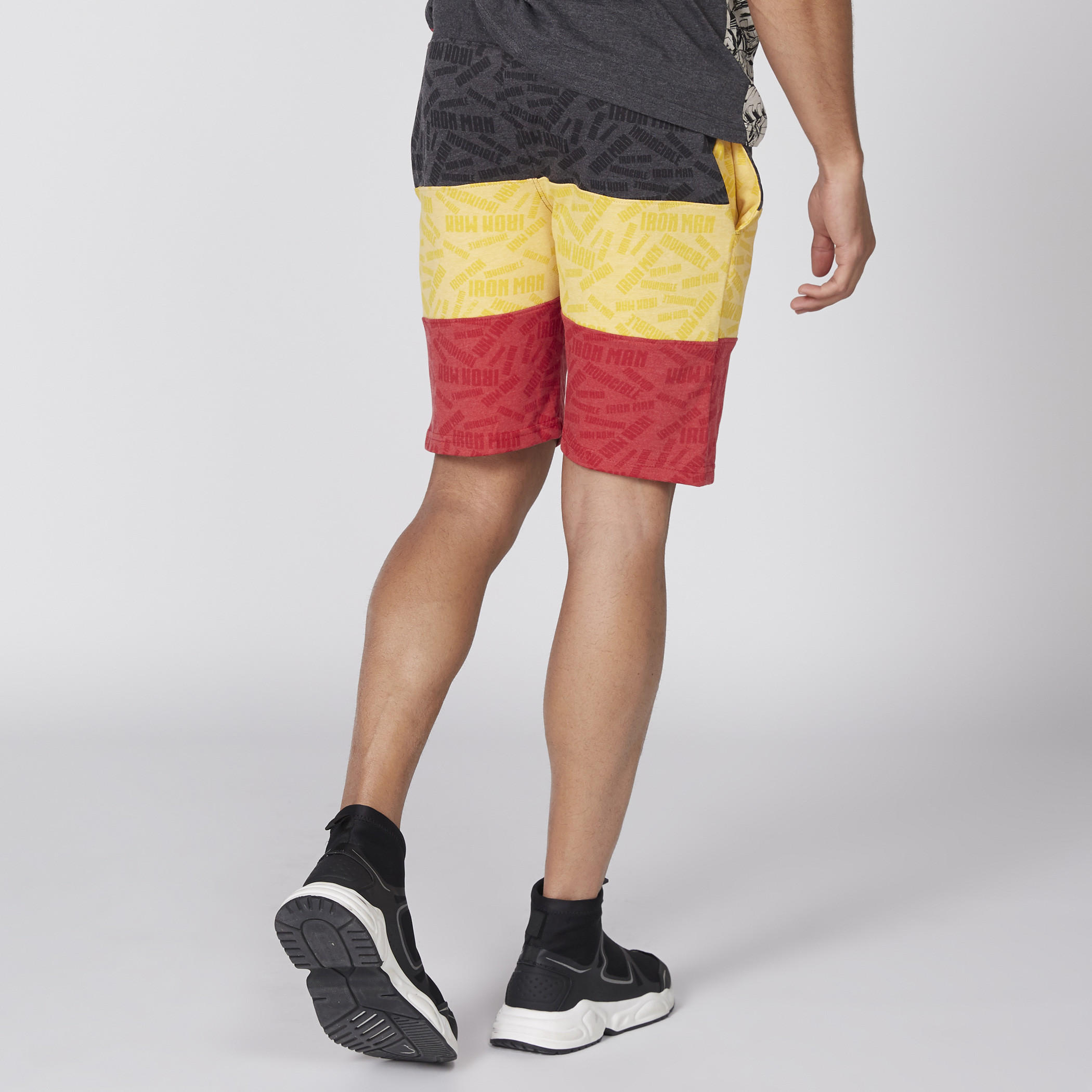 شورت بخصر مطّاطي وطبعات سبايدرمان-men-clothing-bottoms-shorts-image-5