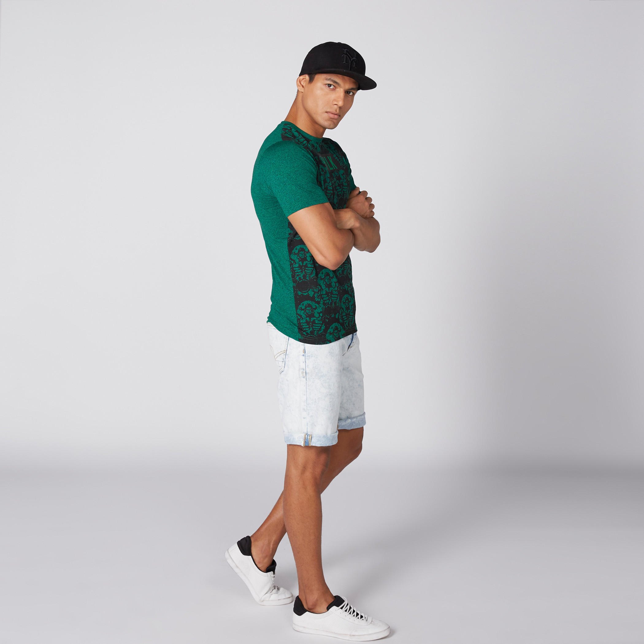 تيشيرت بياقة مستديرة وأكمام قصيرة وطبعات هالك-men-clothing-tshirtsandpolos-tshirts-image-2