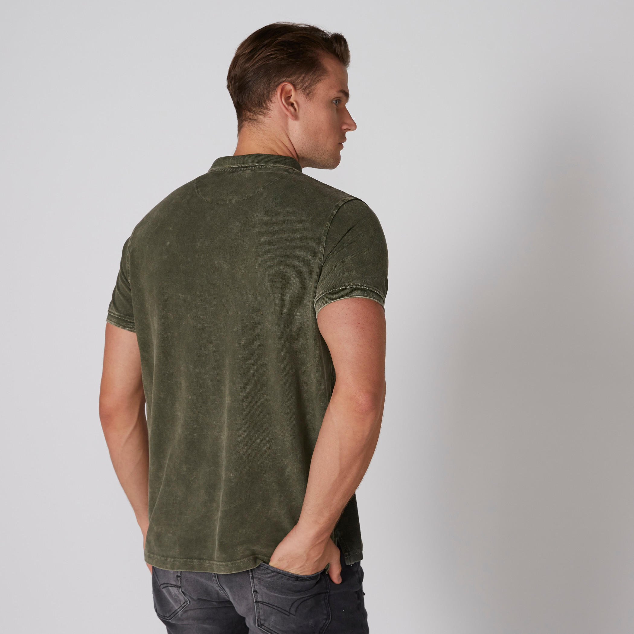 تيشيرت بياقة مستديرة وأكمام قصيرة وطبعات هالك-men-clothing-tshirtsandpolos-polos-image-2