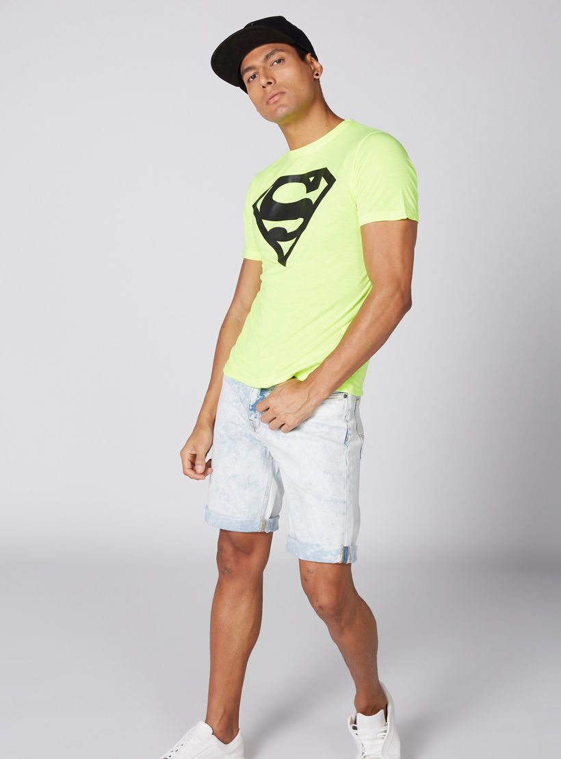 تيشيرت بياقة مستديرة وأكمام قصيرة وطبعات سوبرمان-men-clothing-tshirtsandpolos-tshirts-image-2