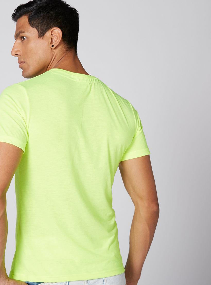 تيشيرت بياقة مستديرة وأكمام قصيرة وطبعات سوبرمان-men-clothing-tshirtsandpolos-tshirts-image-3