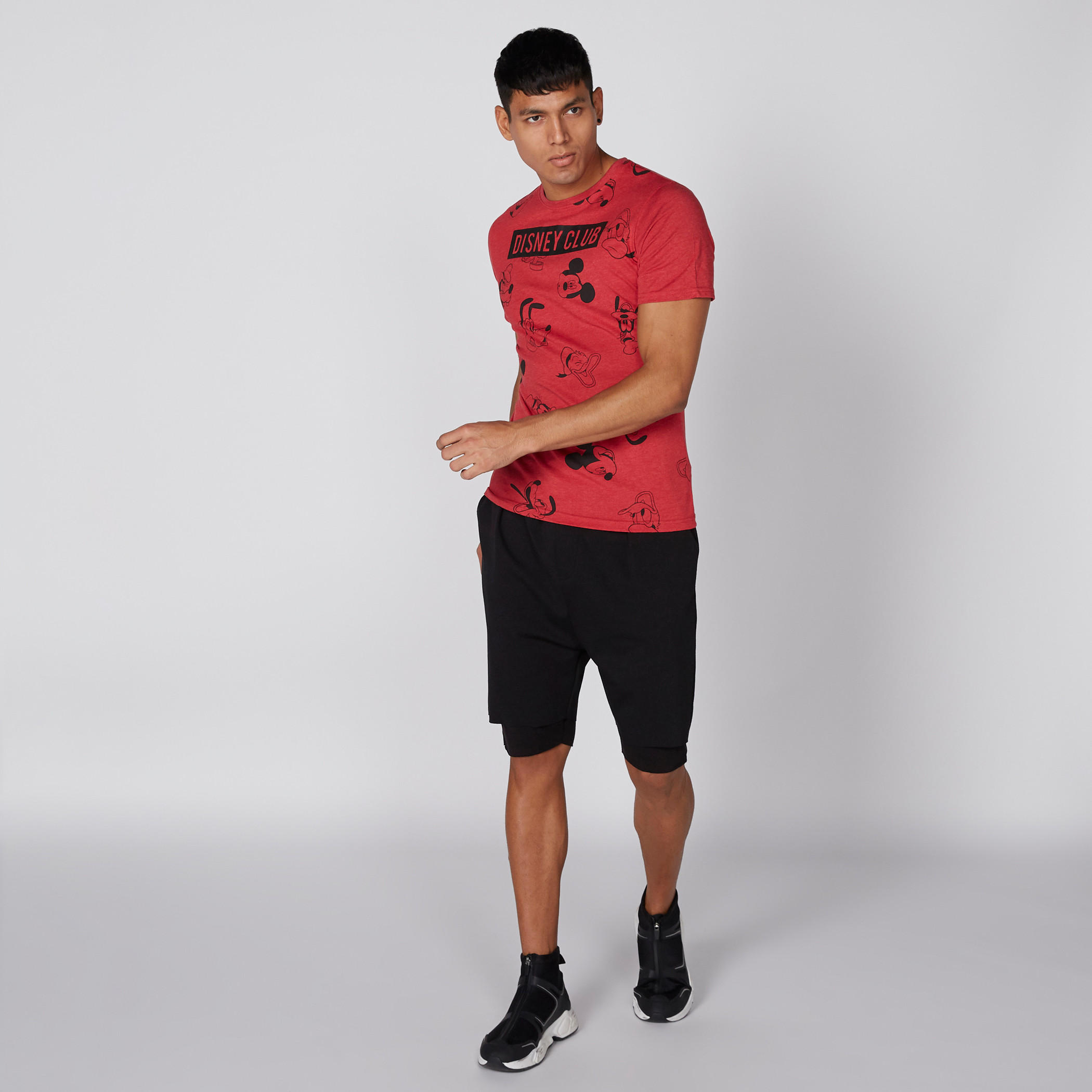 تيشيرت بياقة ضيّقة وأكمام قصيرة وطبعات ميكي ماوس-men-clothing-tshirtsandpolos-tshirts-image-3