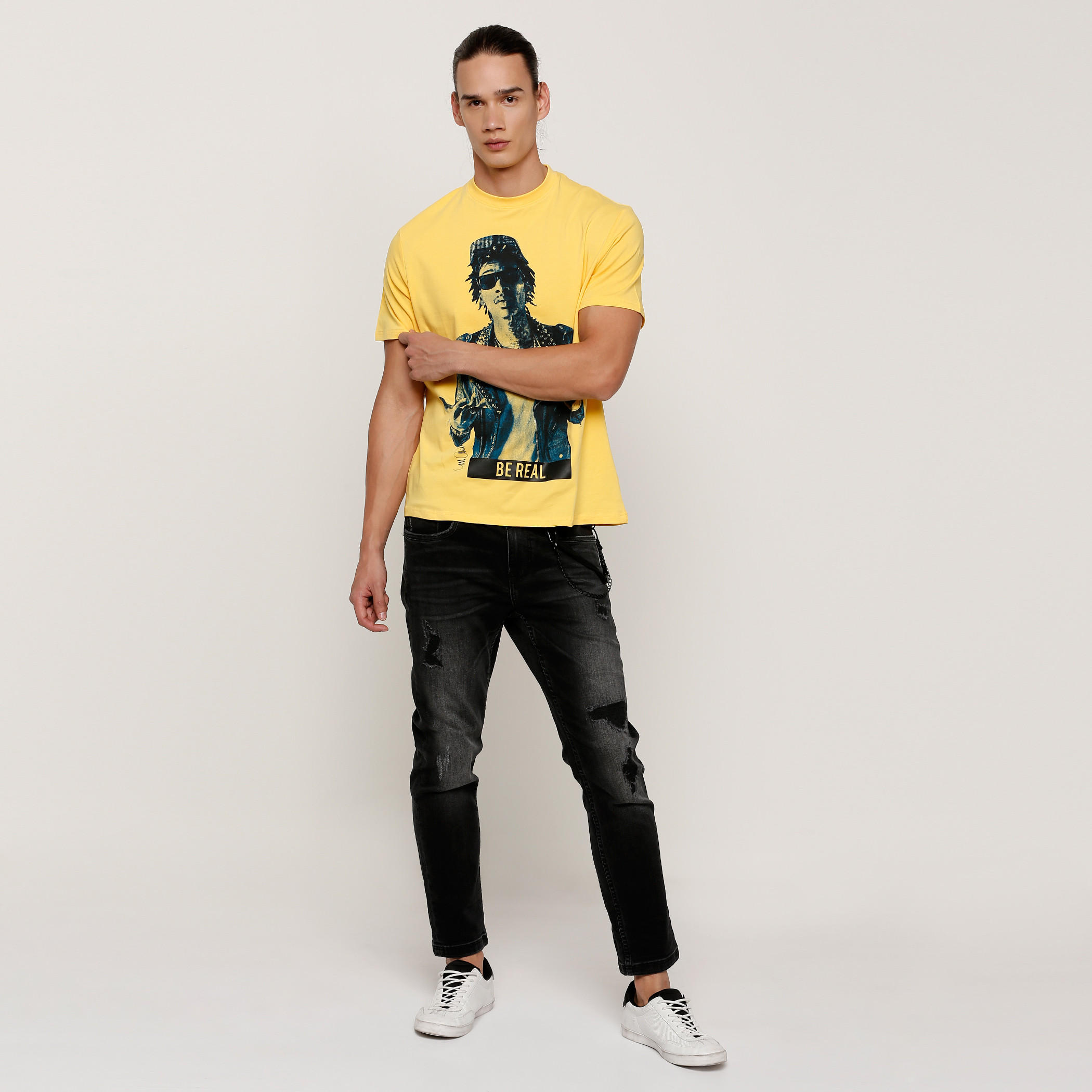 تيشيرت رجالي بياقة مستديرة وأكمام قصيرة مع طبعات ويز خليفة من أوفيشيال سيدني مورر -men-clothing-tshirtsandpolos-tshirts-image-5