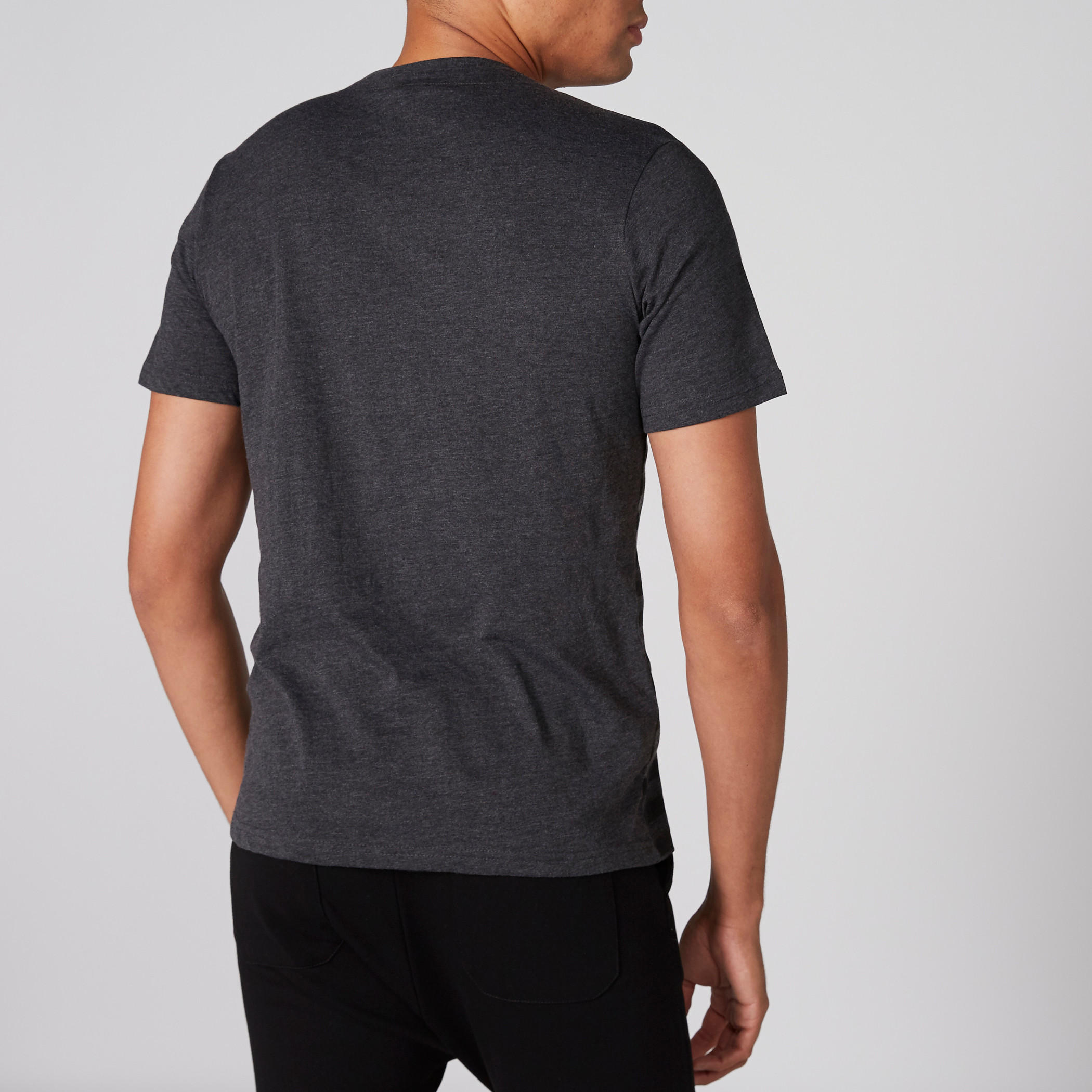 تيشيرت بياقة مستديرة وأكمام قصيرة وطبعات باتمان-men-clothing-tshirtsandpolos-tshirts-image-2