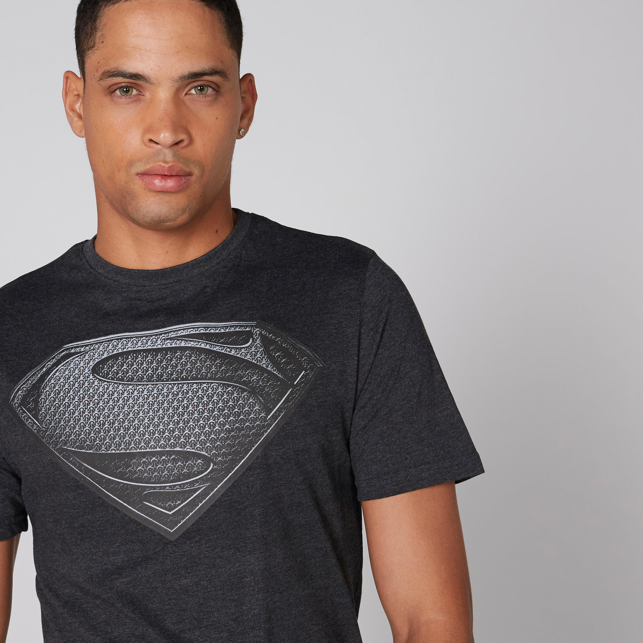 تيشيرت بياقة ضيّقة وأكمام قصيرة وطبعات سوبرمان-men-clothing-tshirtsandpolos-tshirts-image-1