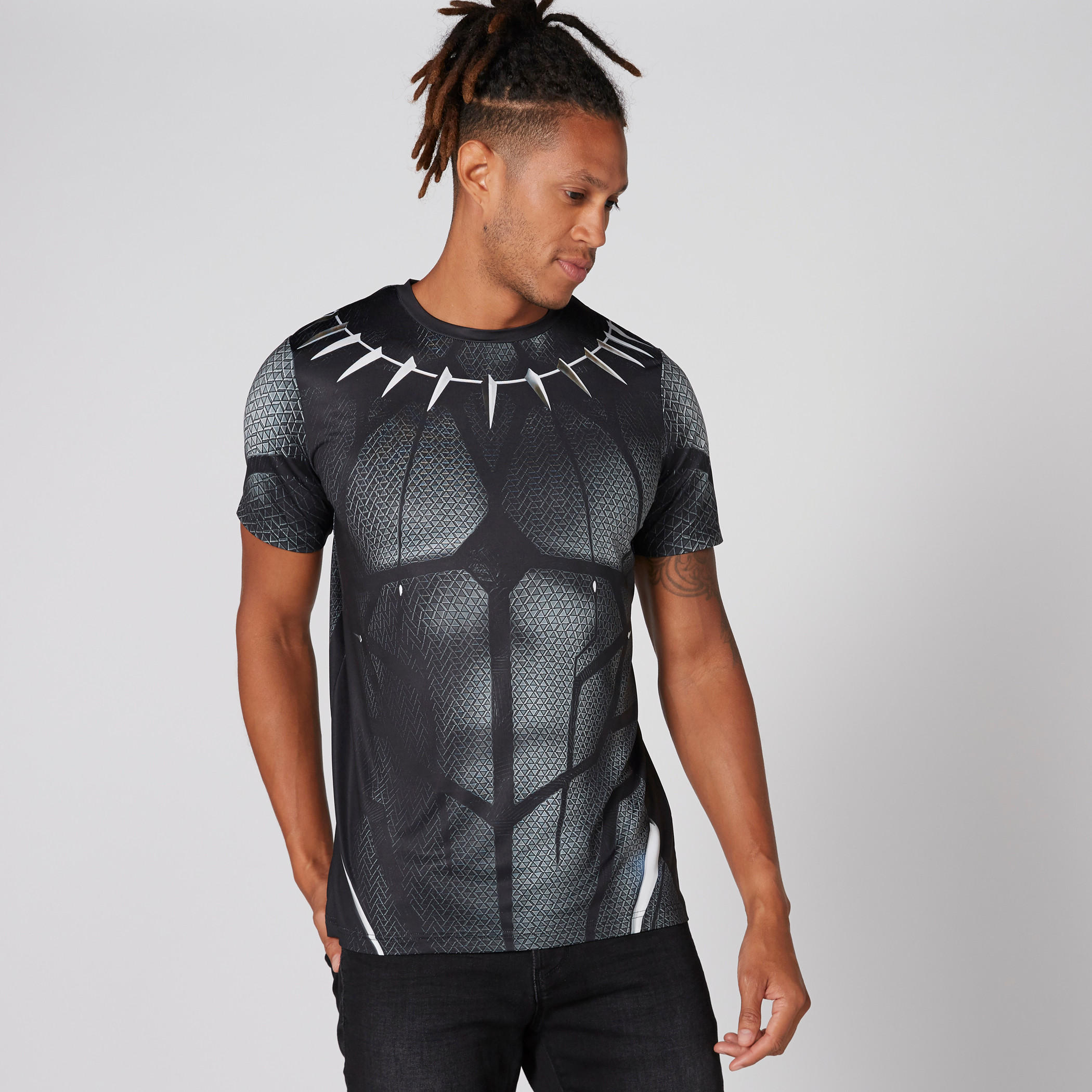 تيشيرت بلاك بانثر بياقة وأكمام قصيرة-men-clothing-tshirtsandpolos-tshirts-image-1