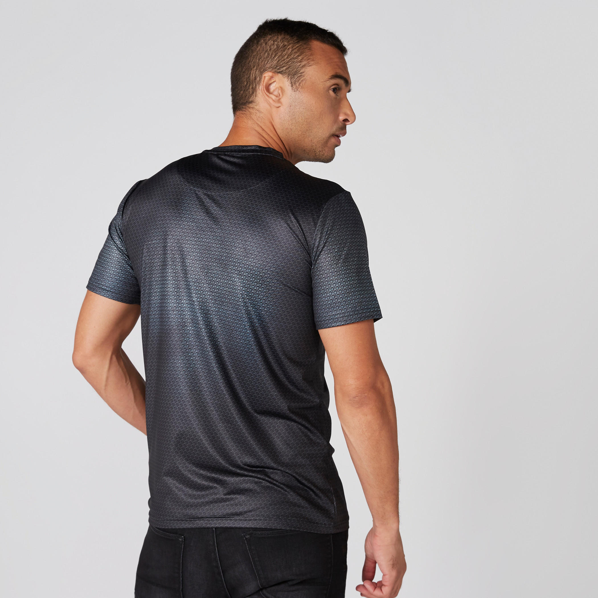تيشيرت بياقة مستديرة وأكمام قصيرة وطبعات سوبرمان-men-clothing-shirts-image-2