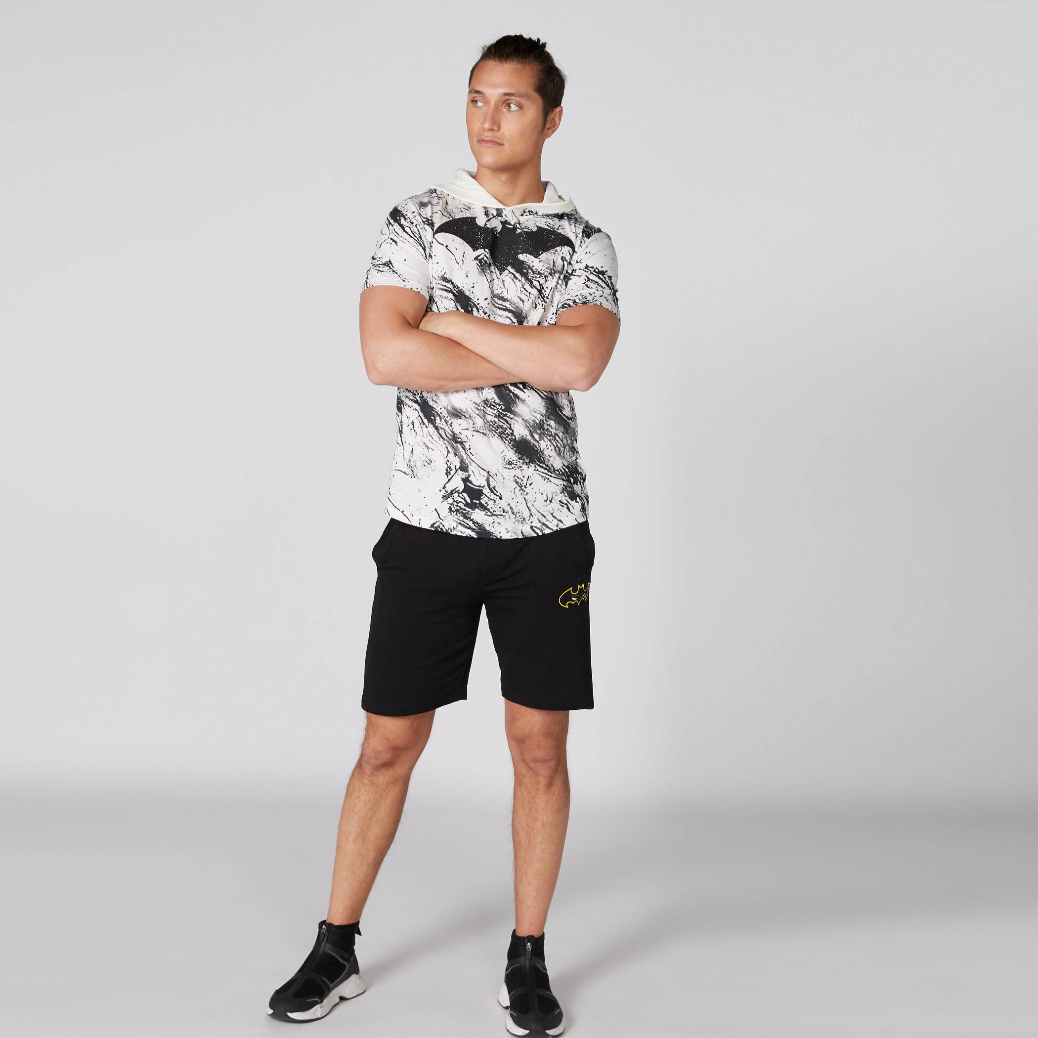 Batman Printed Shorts with Elasticised Waistband and Pocket Detail-men-clothing-bottoms-shorts-image-3