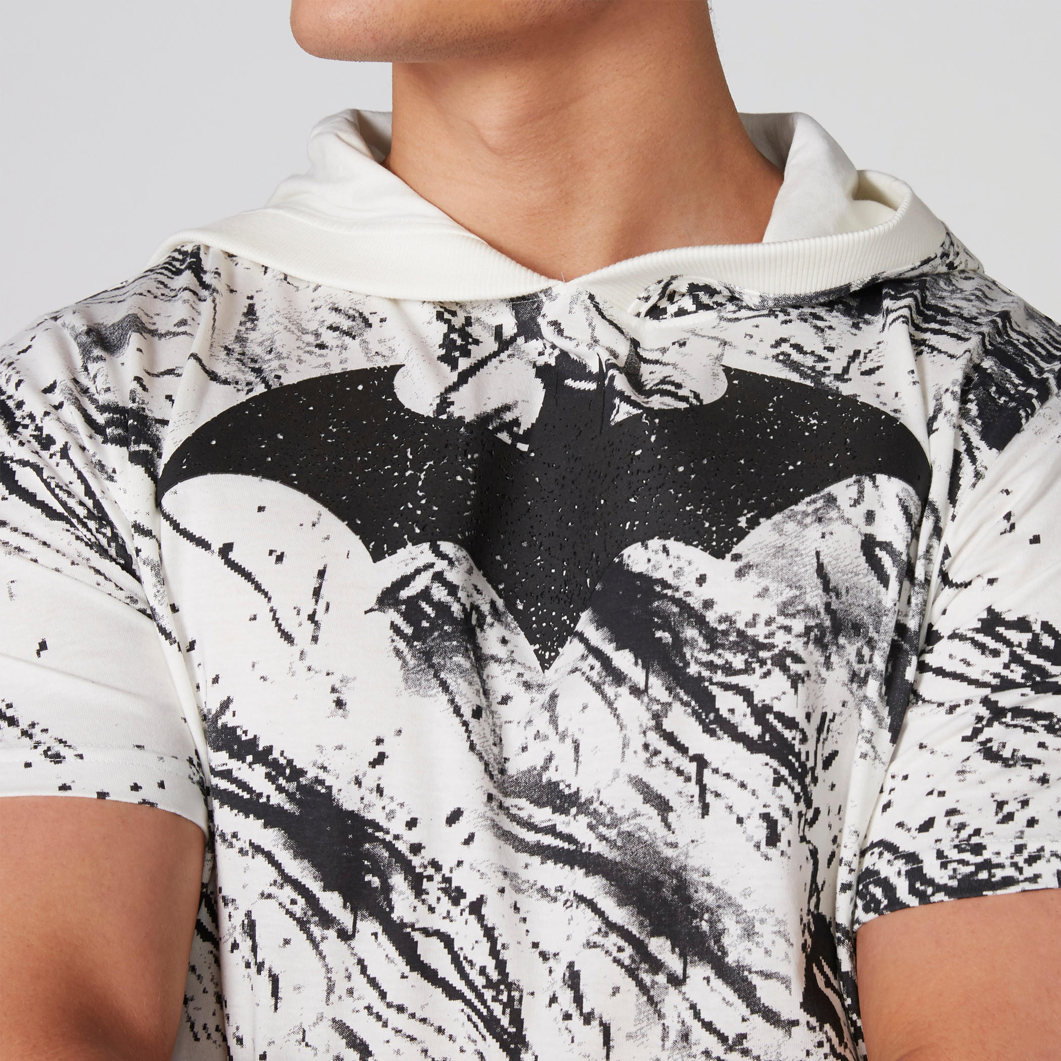 Batman Printed T-Shirt with Short Sleeves and Hood-men-clothing-tshirtsandpolos-tshirts-image-4