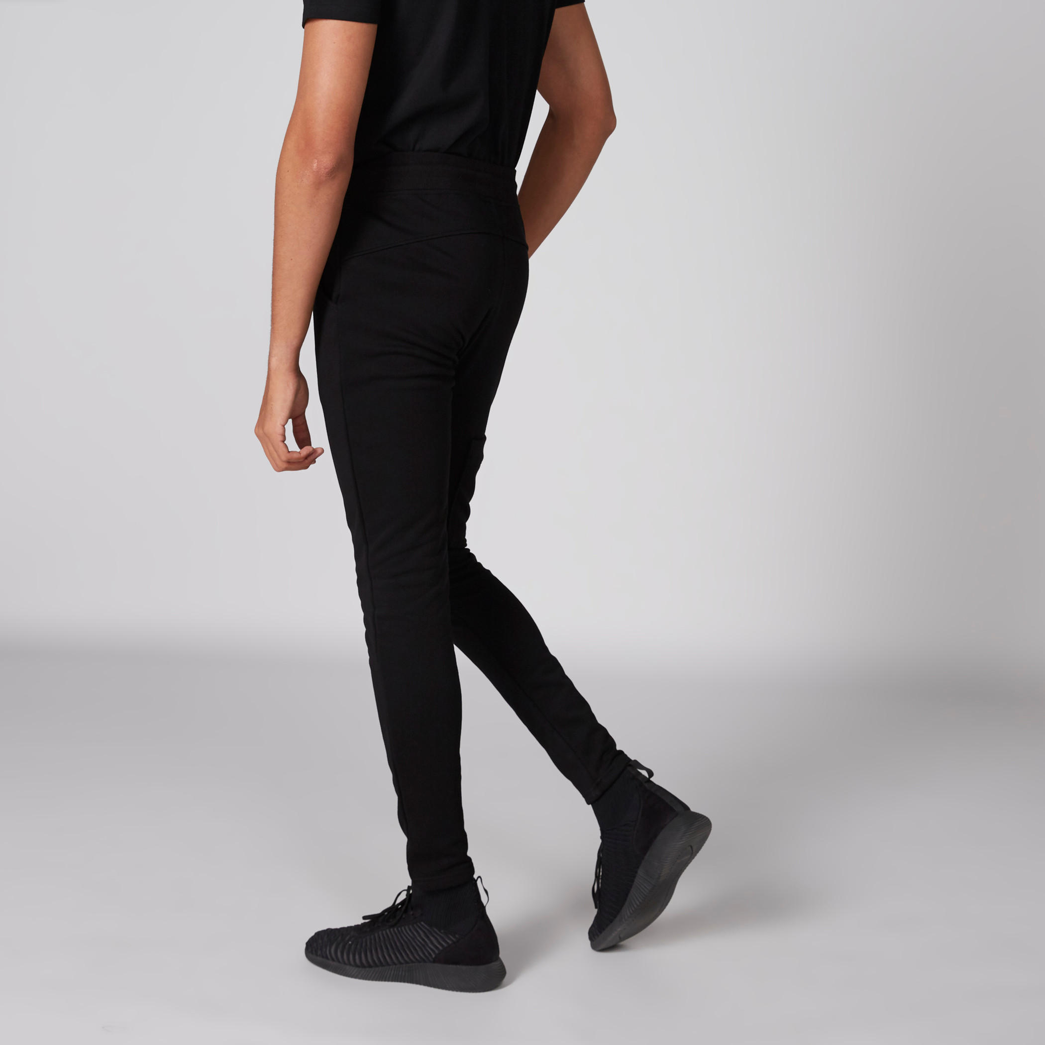 بنطال رياضي طويل برباط-men-clothing-bottoms-joggers-image-2