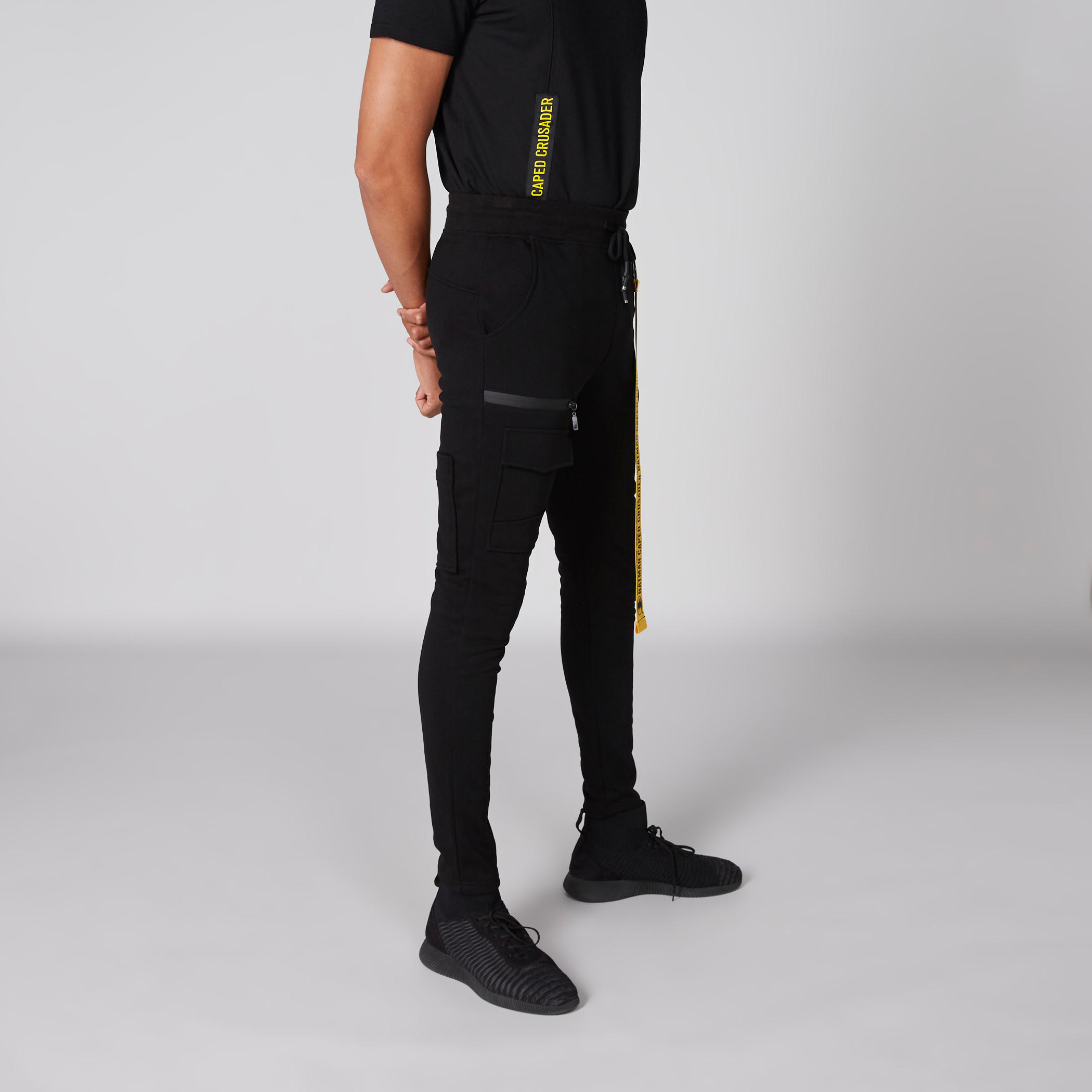 بنطال رياضي طويل برباط-men-clothing-bottoms-joggers-image-4