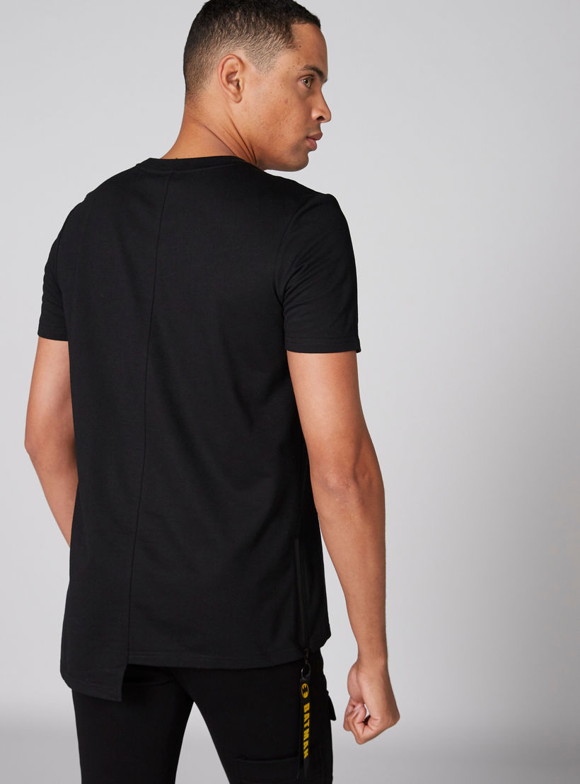 تيشيرت بياقة مستديرة وأكمام قصيرة وطبعات باتمان-men-clothing-tshirtsandpolos-tshirts-image-2