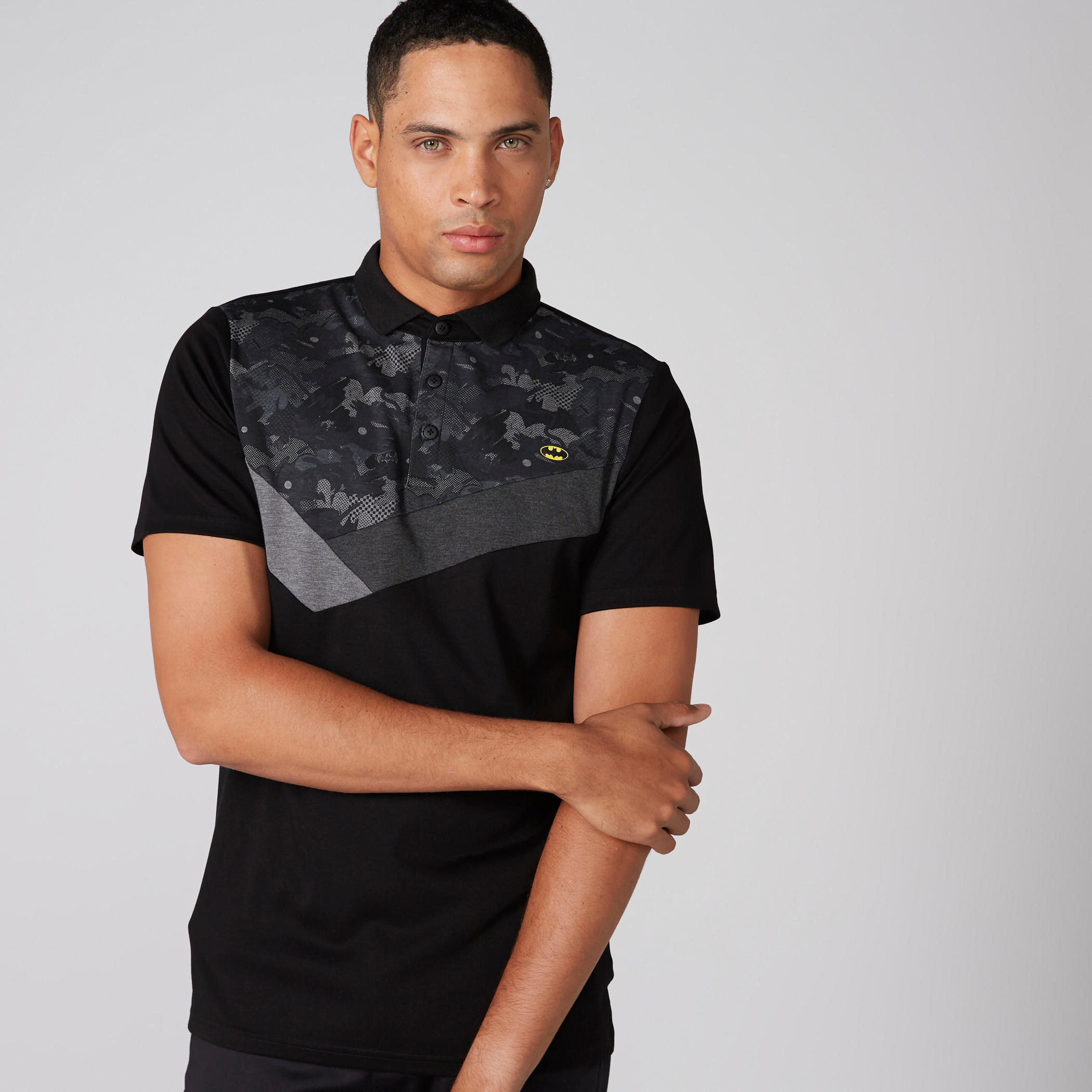 تيشيرت بياقة بولو وأكمام قصيرة وطبعات باتمان-men-clothing-tshirtsandpolos-polos-image-3