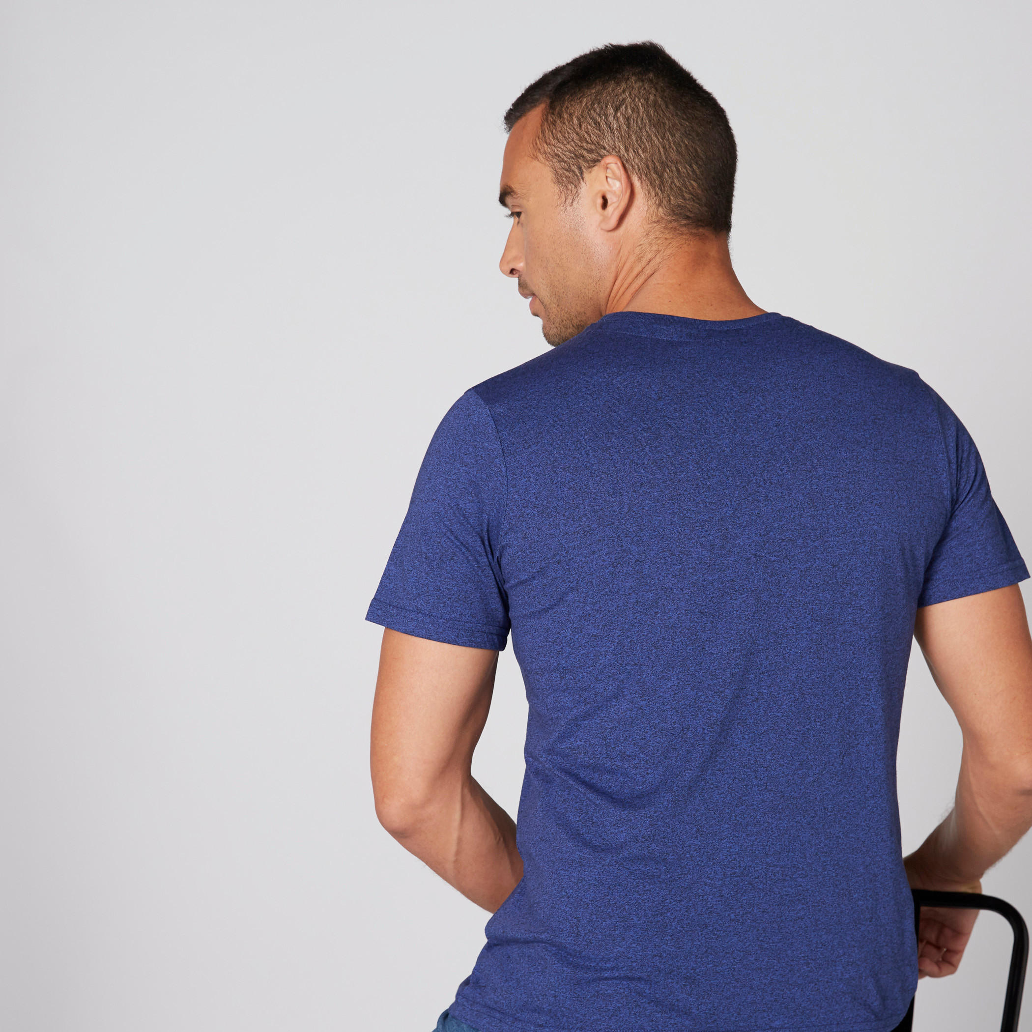 تيشيرت بياقة ضيّقة وأكمام قصيرة وطبعات سوبرمان-men-clothing-tshirtsandpolos-tshirts-image-2