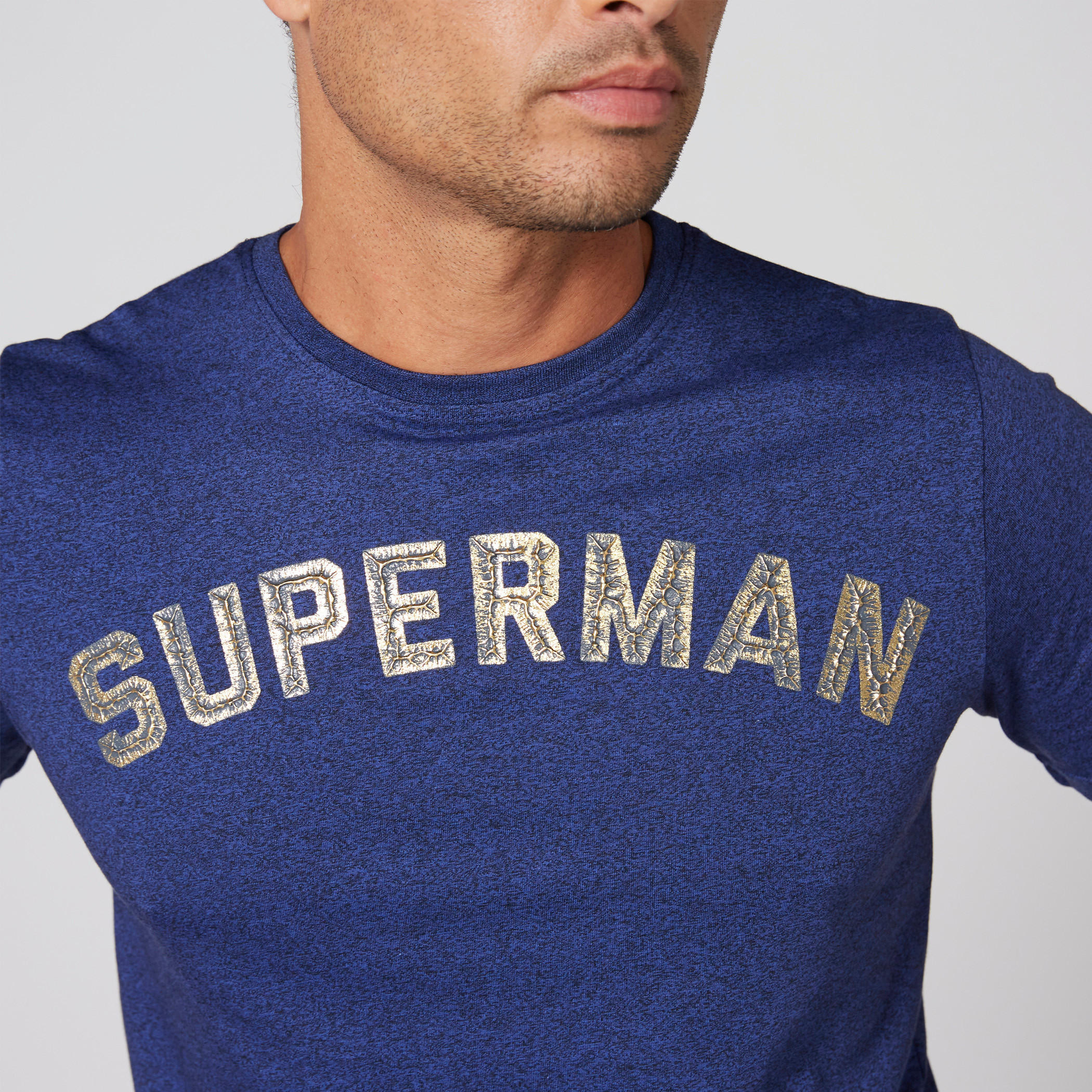 تيشيرت بياقة ضيّقة وأكمام قصيرة وطبعات سوبرمان-men-clothing-tshirtsandpolos-tshirts-image-4