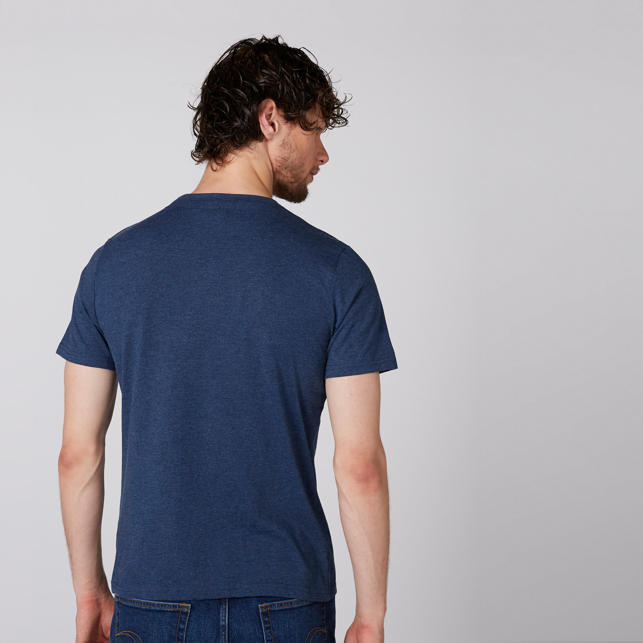 تيشيرت بياقة ضيّقة وأكمام قصيرة وطبعات سوبرمان-men-clothing-tshirtsandpolos-tshirts-image-2