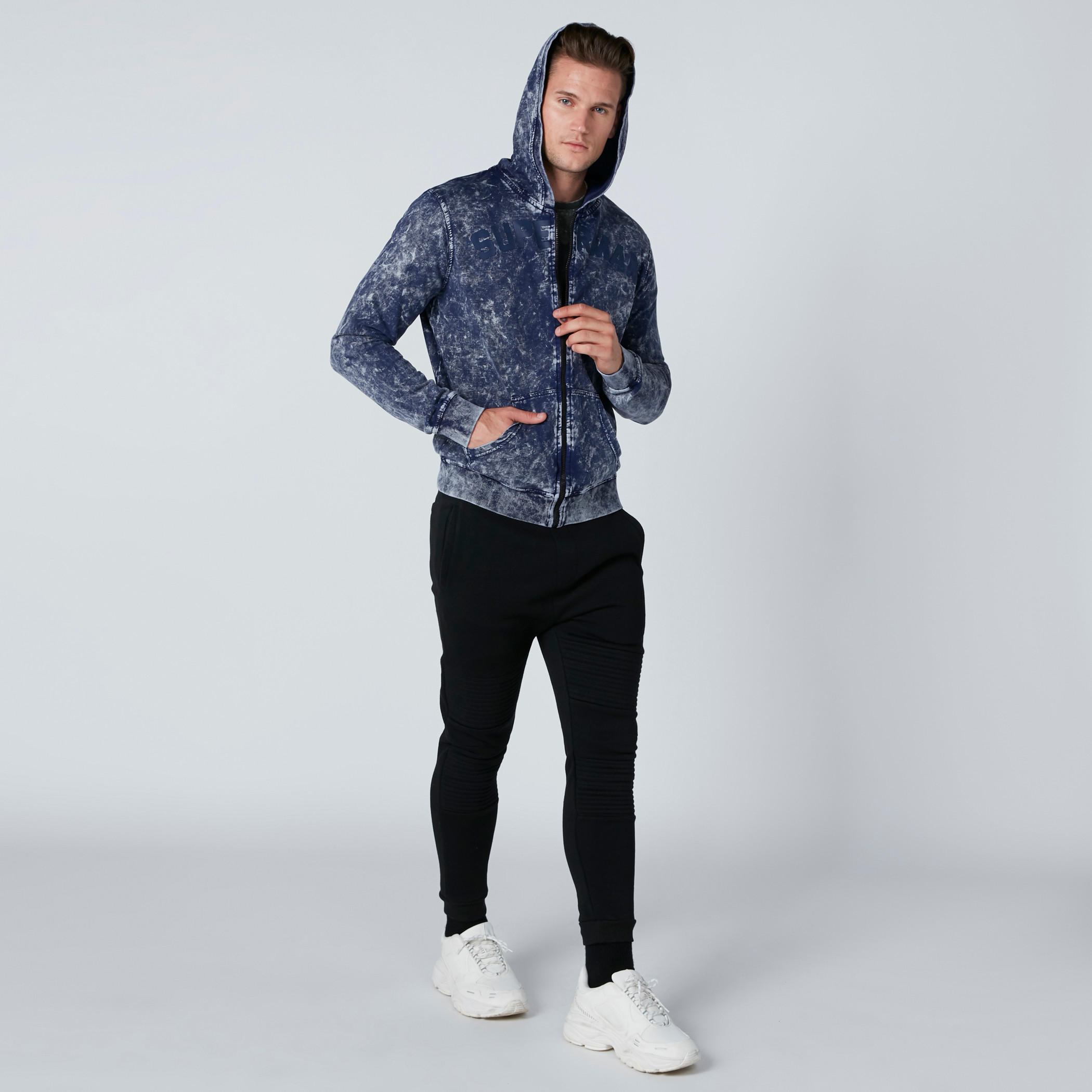 جاكيت بطبعات سوبرمان وقبعة وسحّاب إغلاق-men-winterwear-hoodiesandsweatshirts-image-3